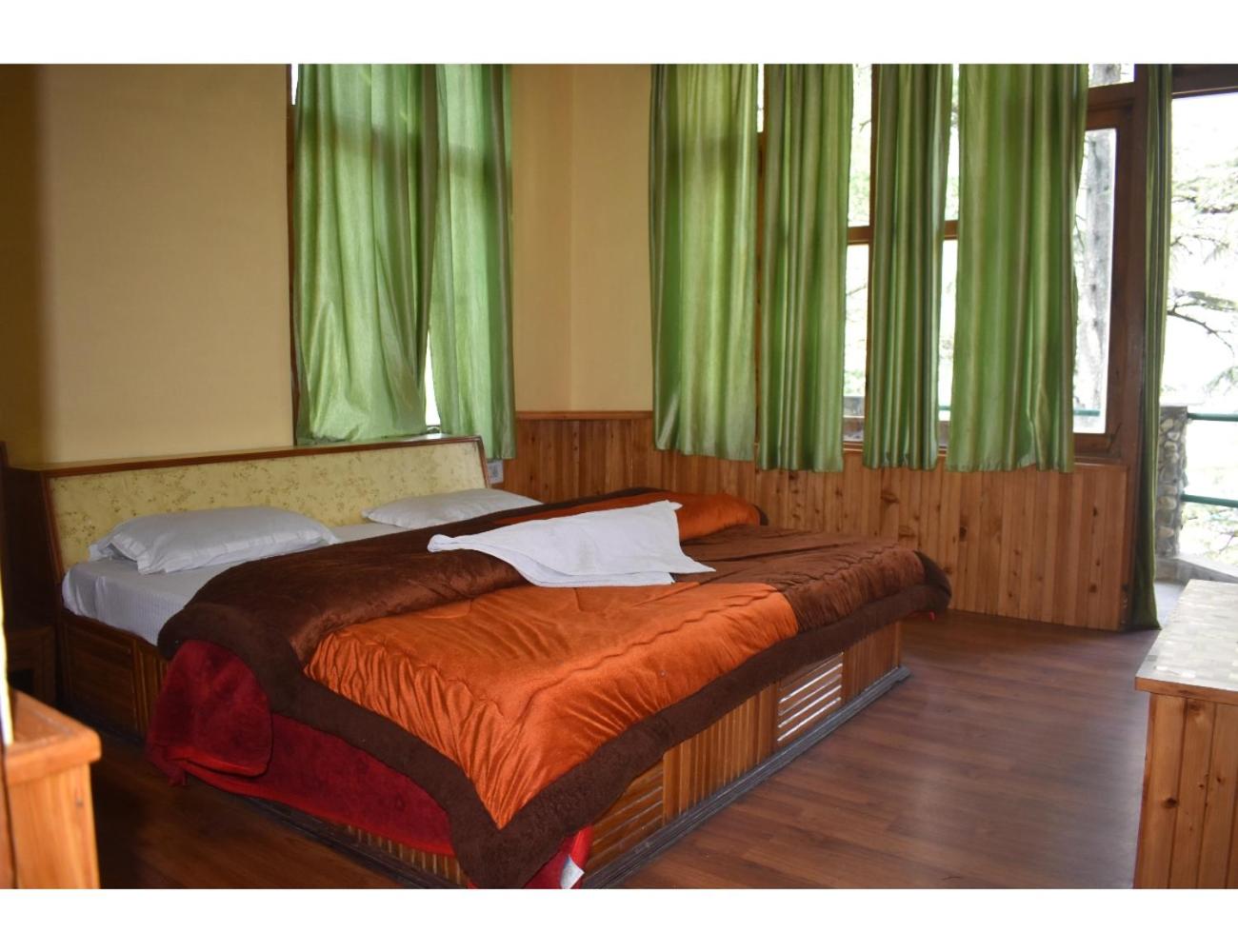 Hotel Deep Forest, Kullu