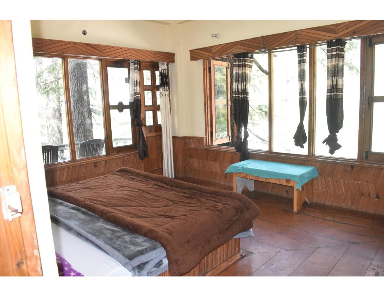 Hotel Deep Forest, Kullu