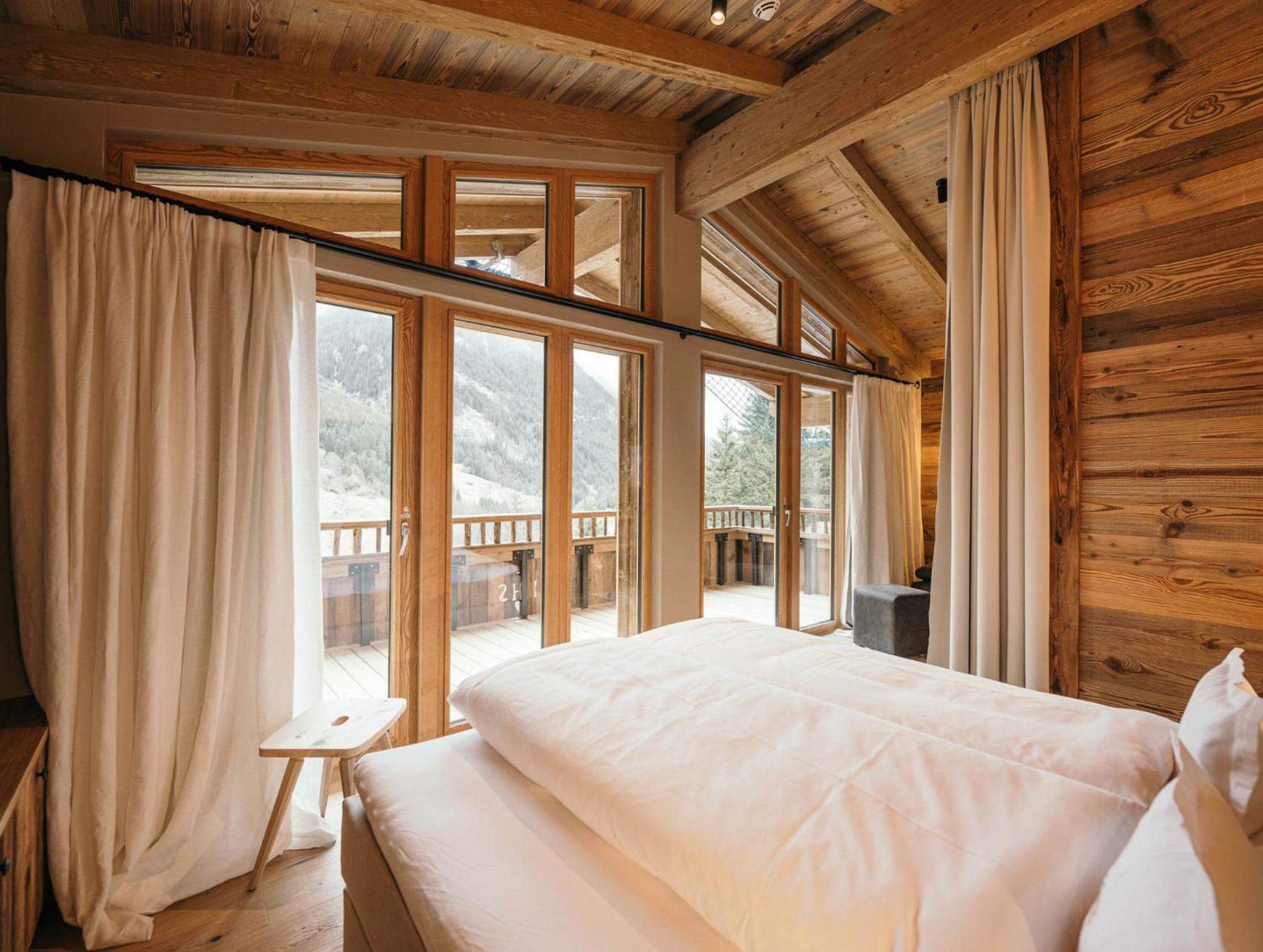 Gletscher Chalet view 2