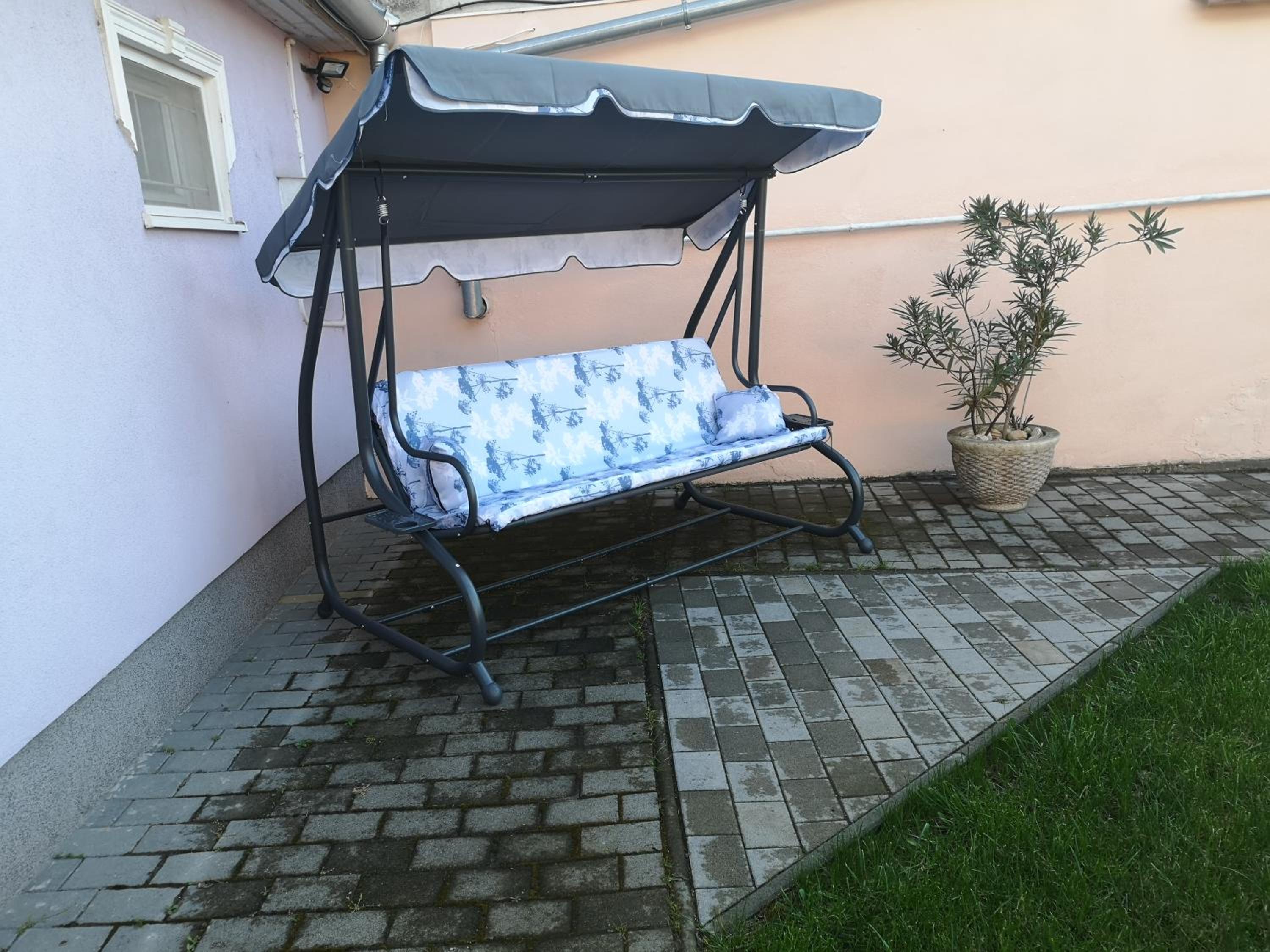 Photo 23
