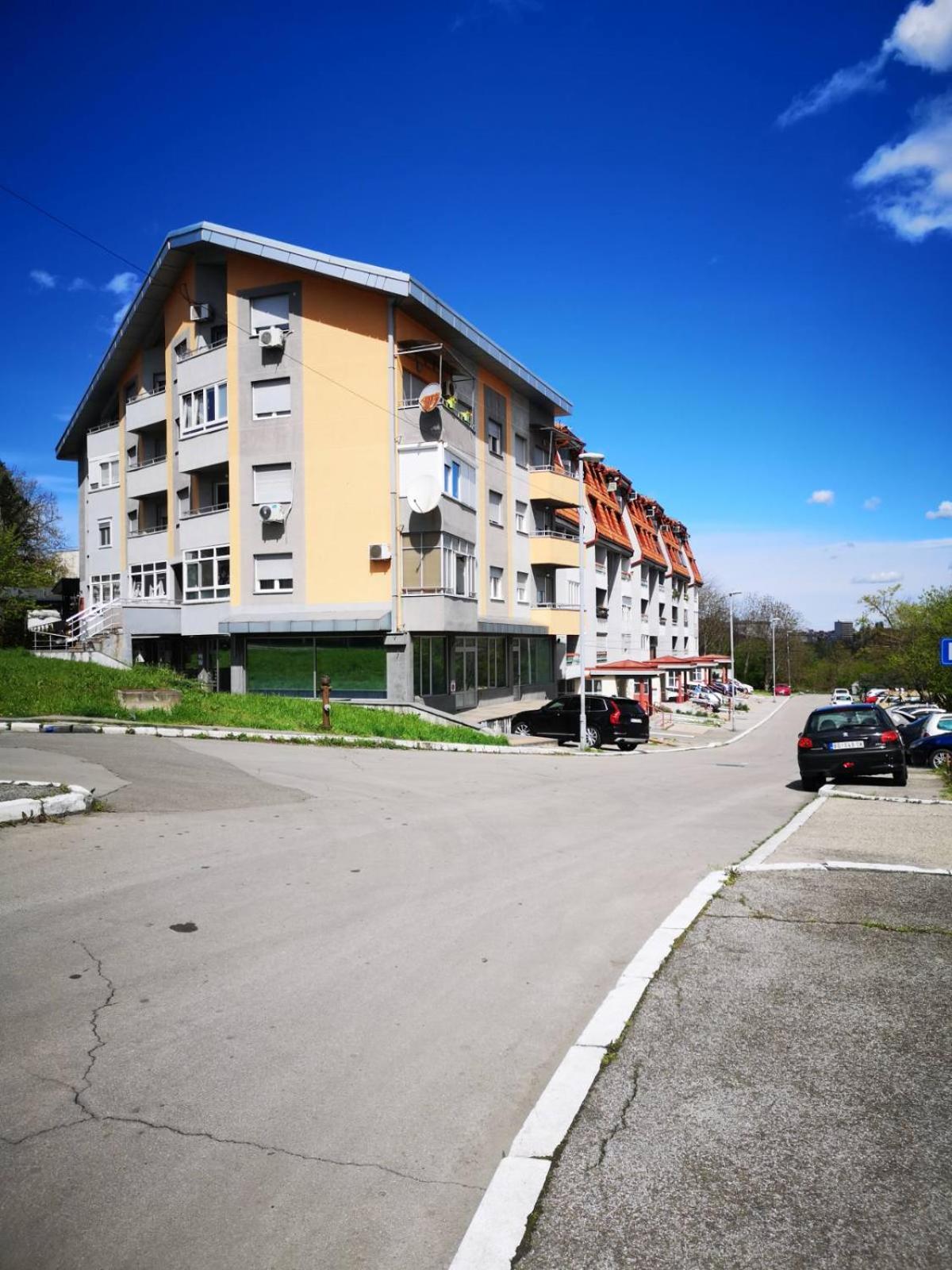 Photo 23