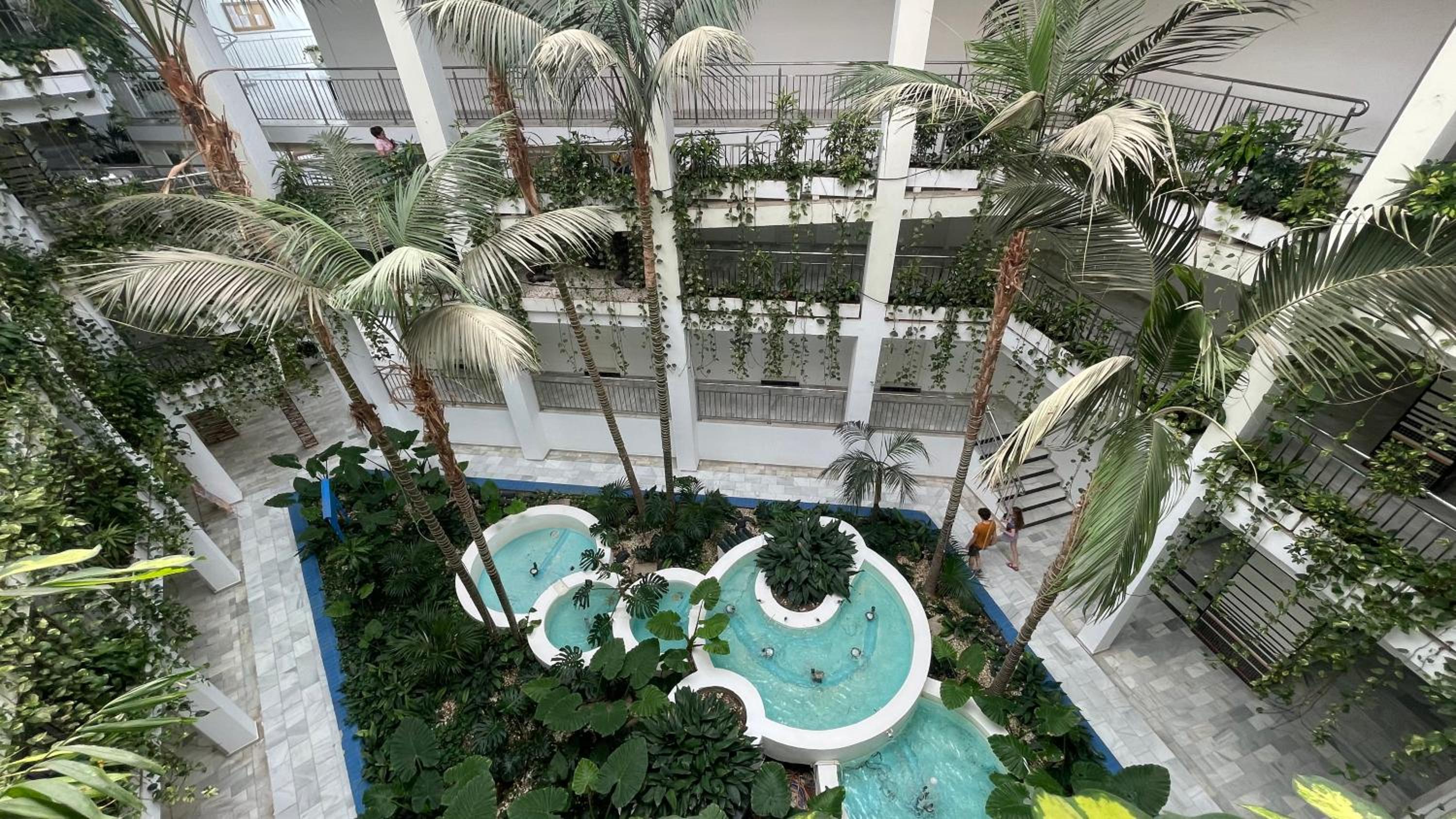penthouse benal beach