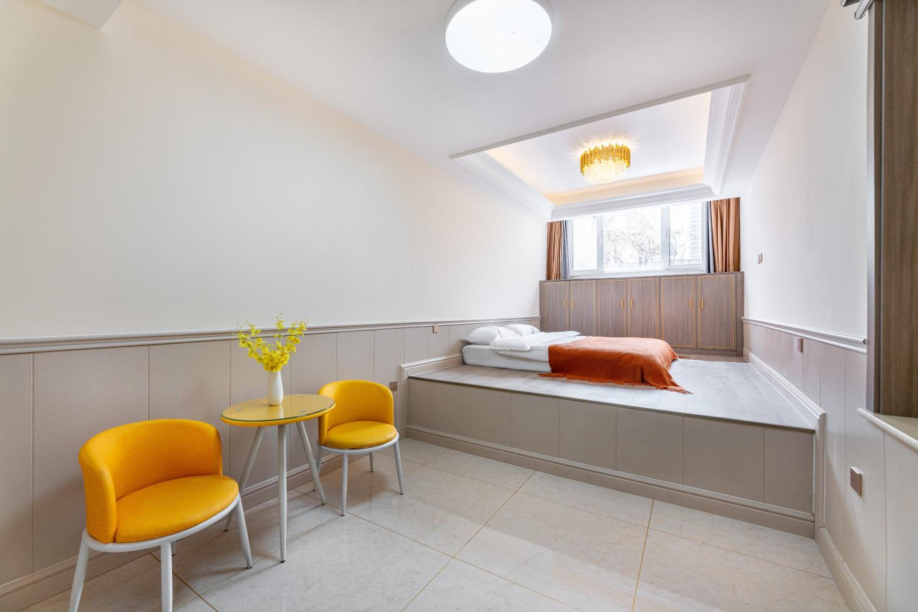 Fancy Apartment