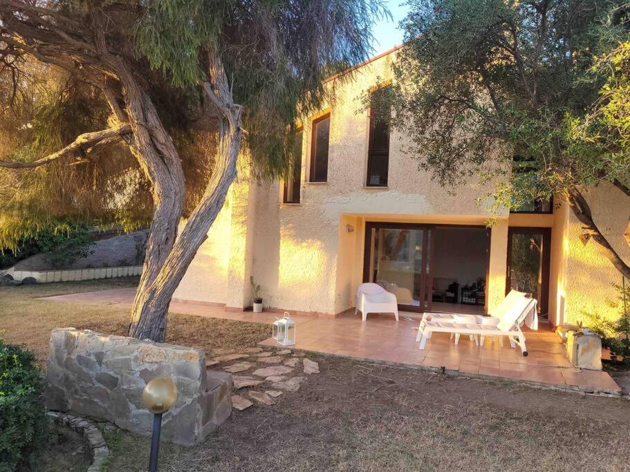 Seaview Villa, 4 bedrooms, 5 min walk to beach view 5