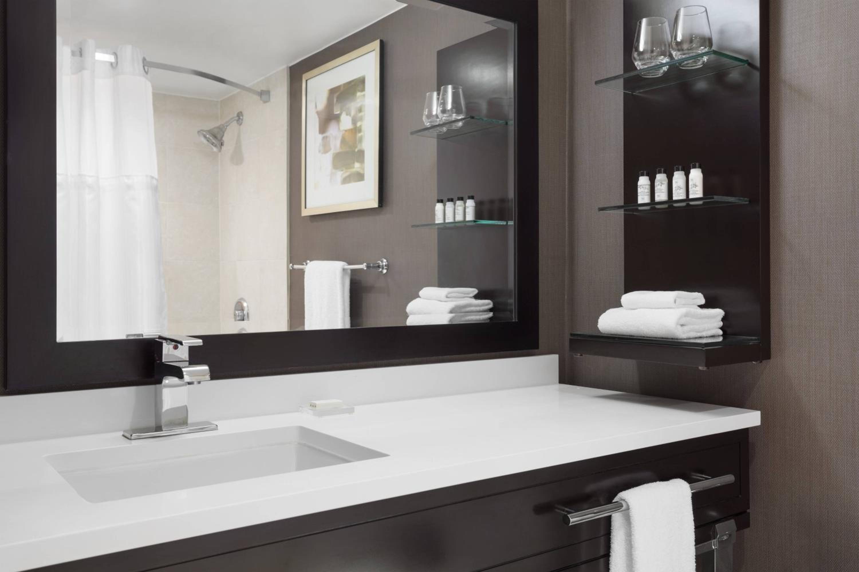 Delta Hotels by Marriott Baltimore North - Property Image 18