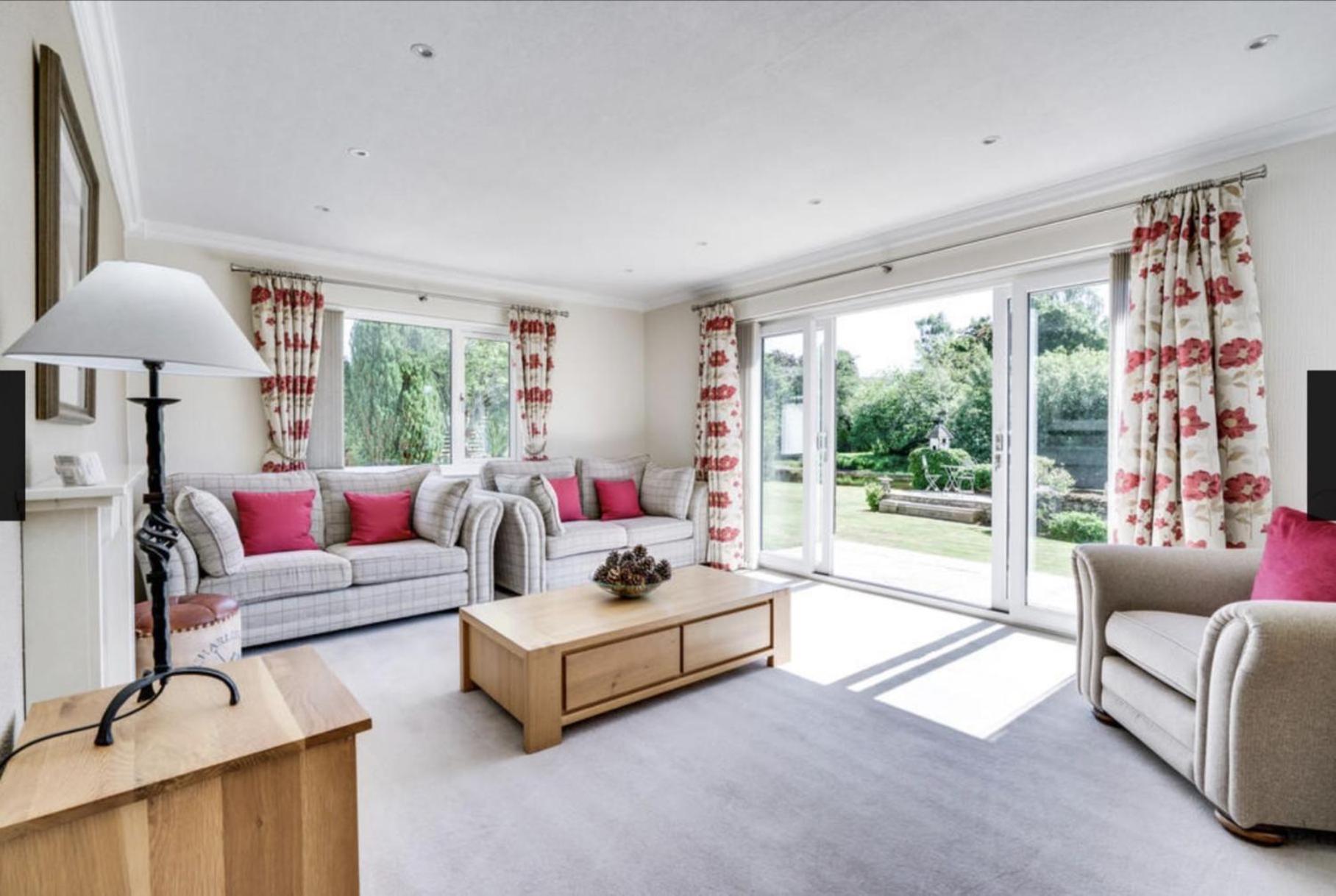 Roxby a stunning bungalow on the banks of the river within a 2 minute walk of Lake Ullswater and Pooley Bridge view 2