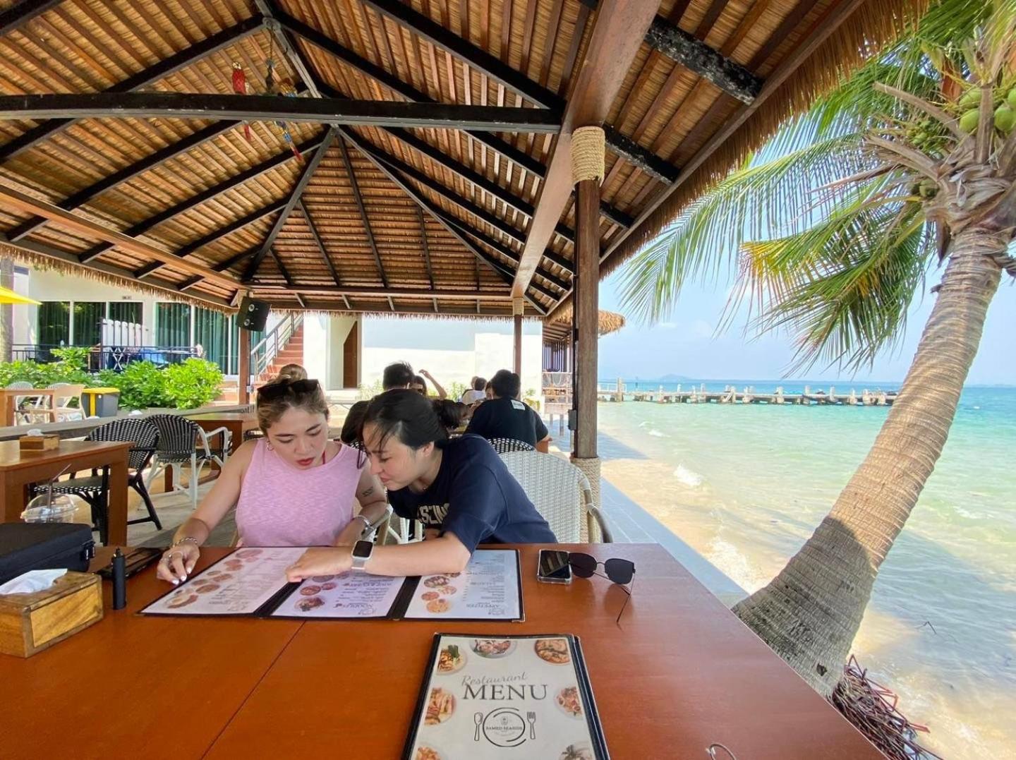 Samed Seaside Resort