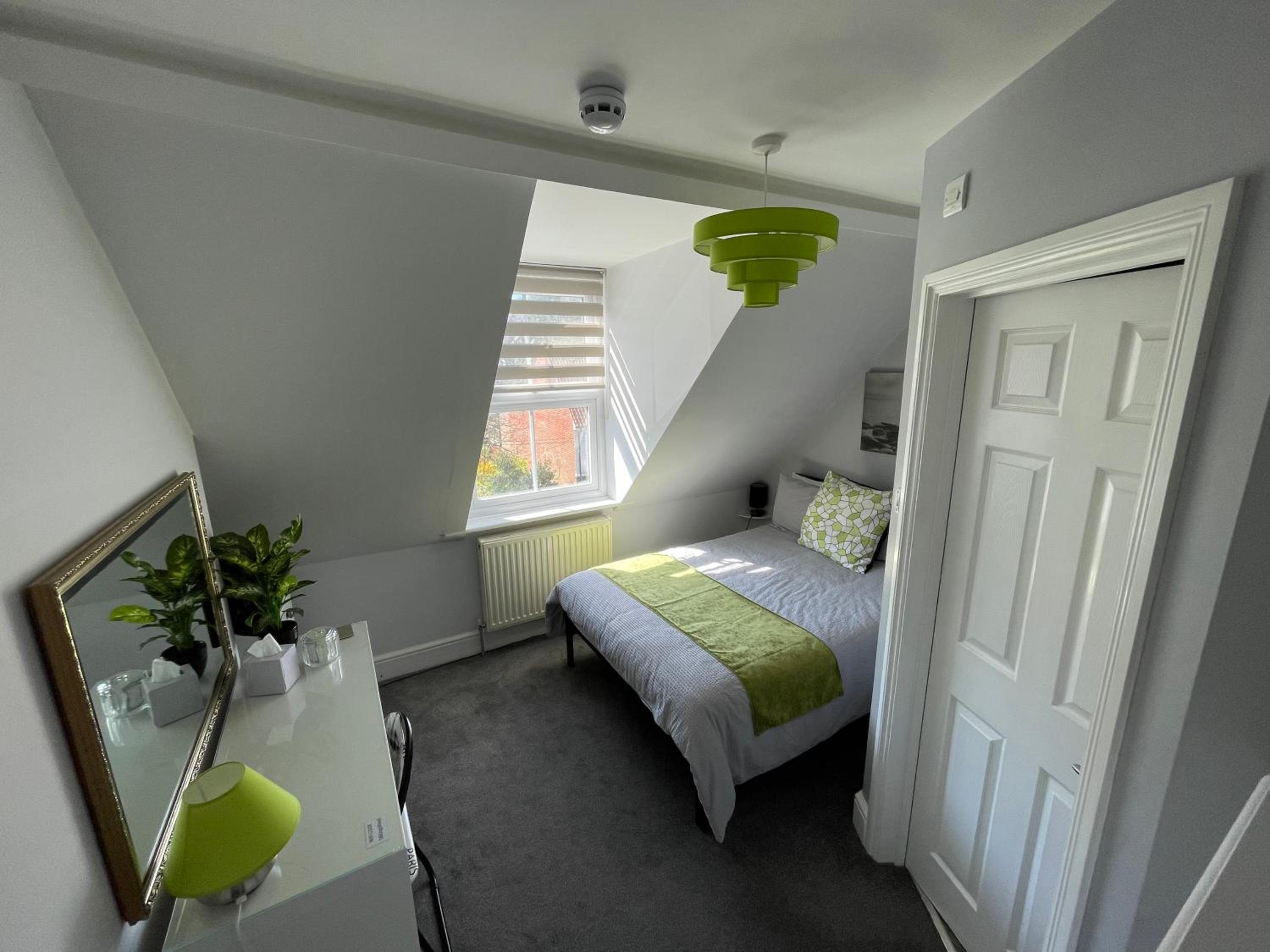 Rivendell Holiday Studios & Suite