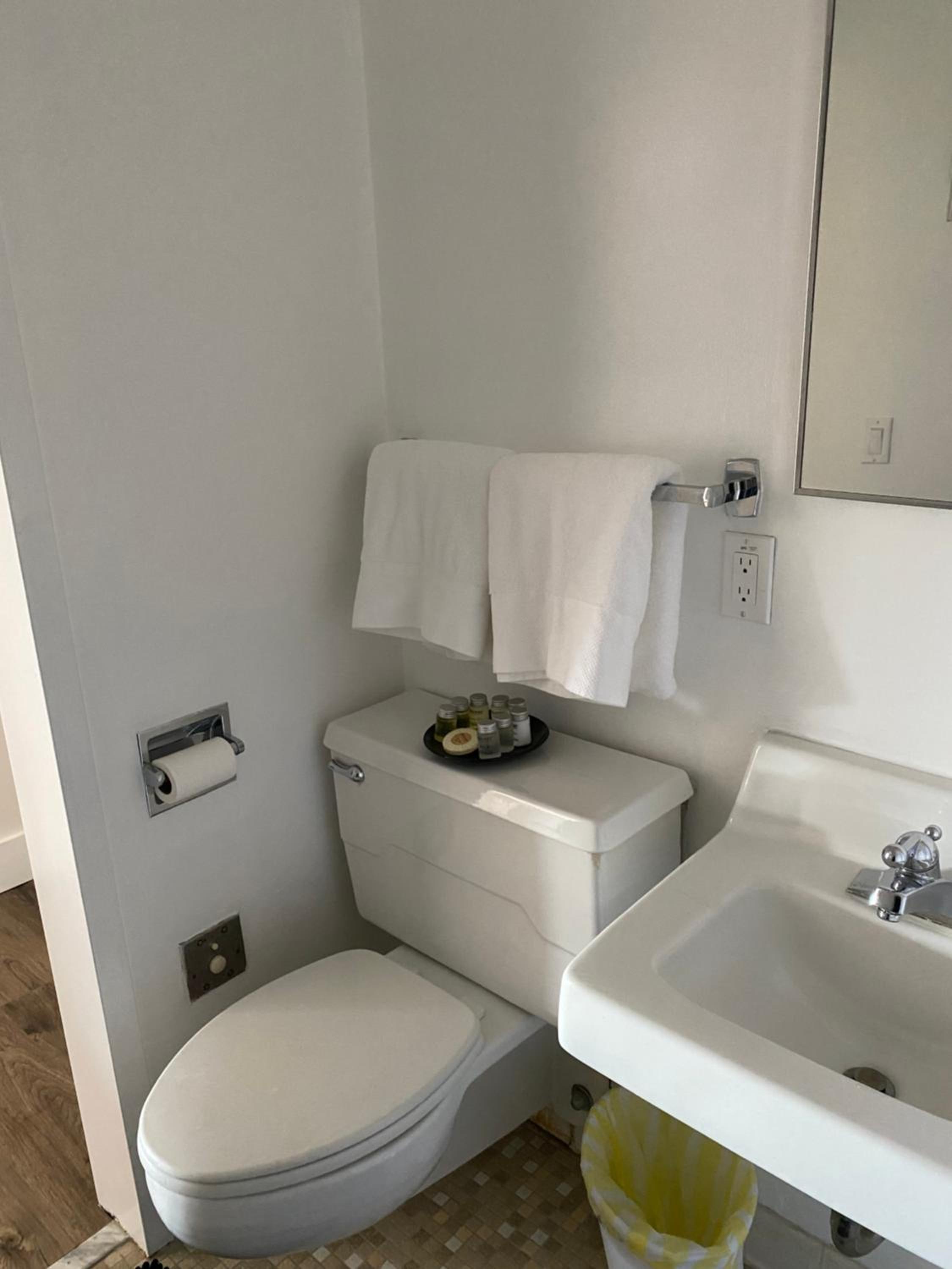 Innovative Studio Apartment view 4