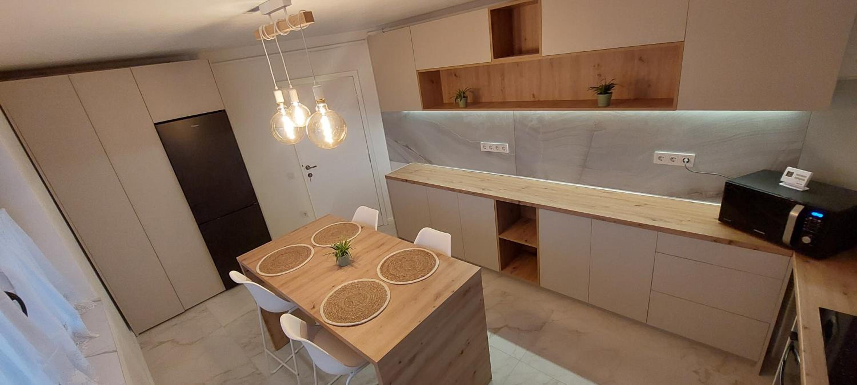 Matei Rent Apt