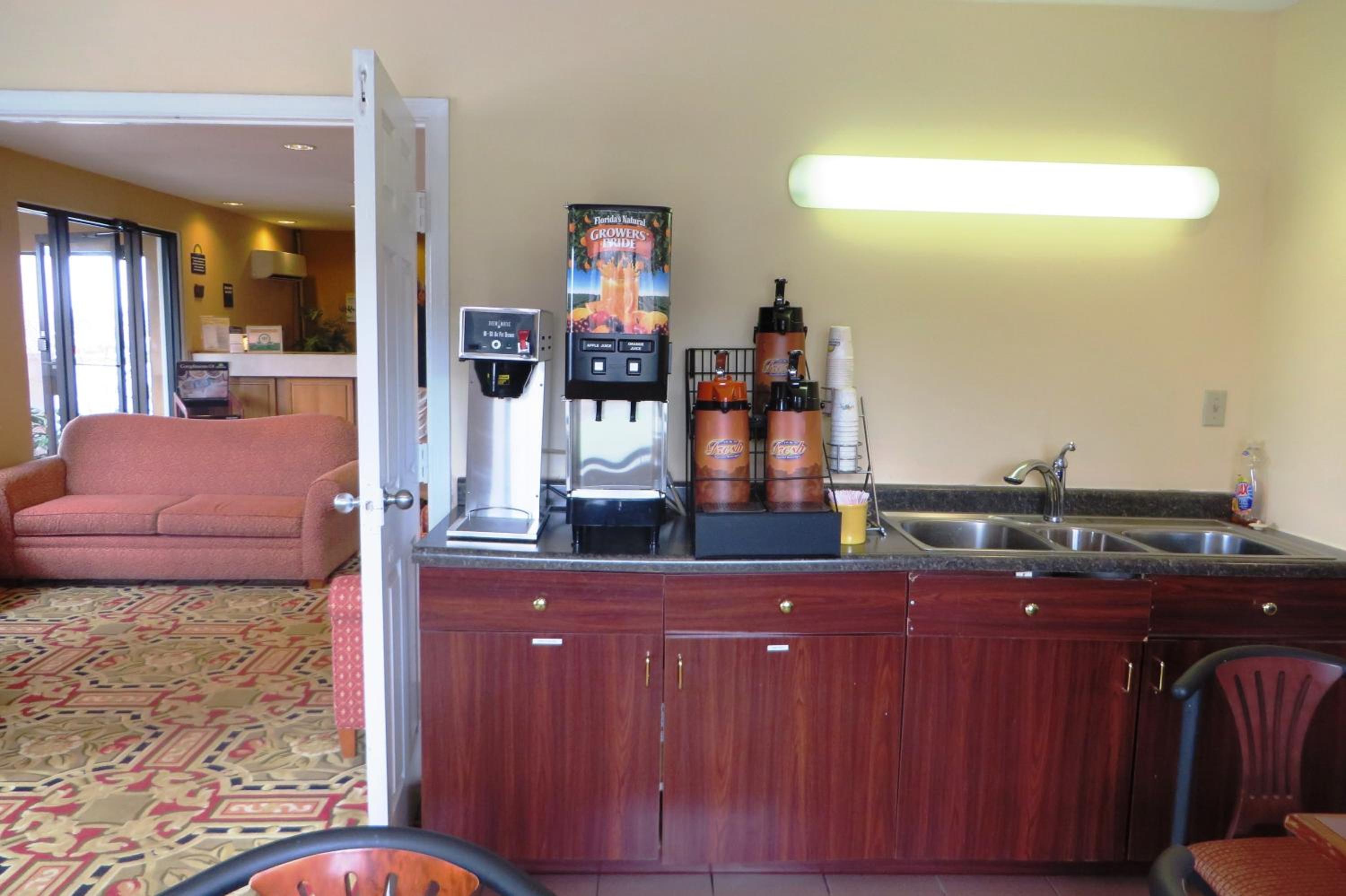 Days Inn by Wyndham Plainfield, Foto 29