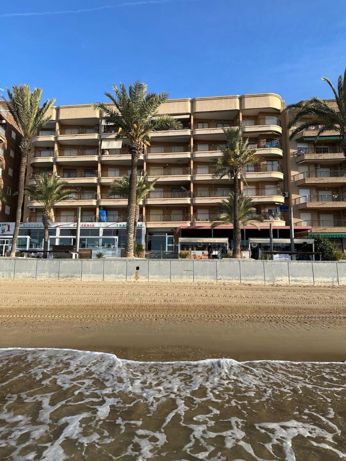 Hotel Tesla Playa Cura Apartamento - Image 1