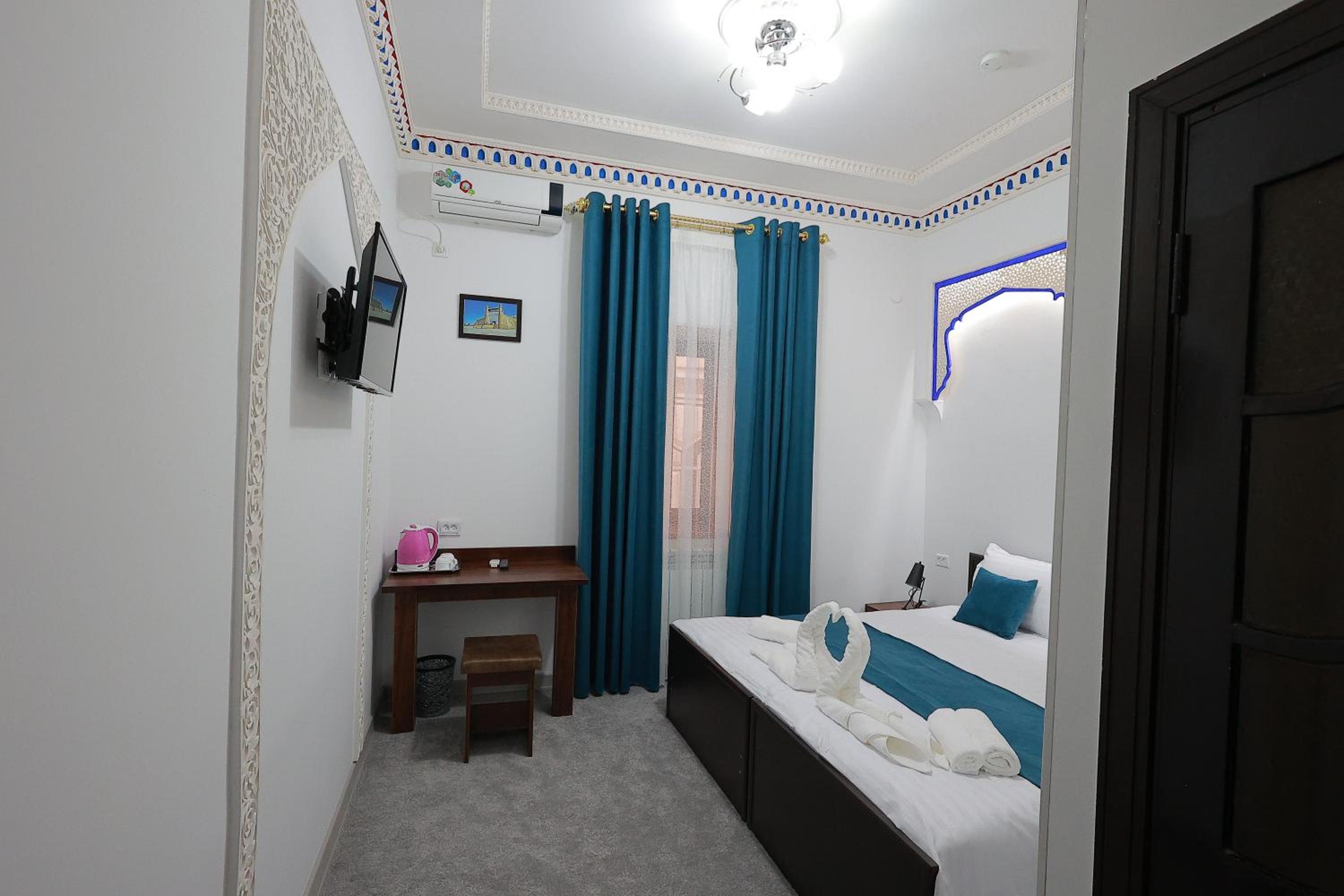 Jahangir Boutique Bukhara