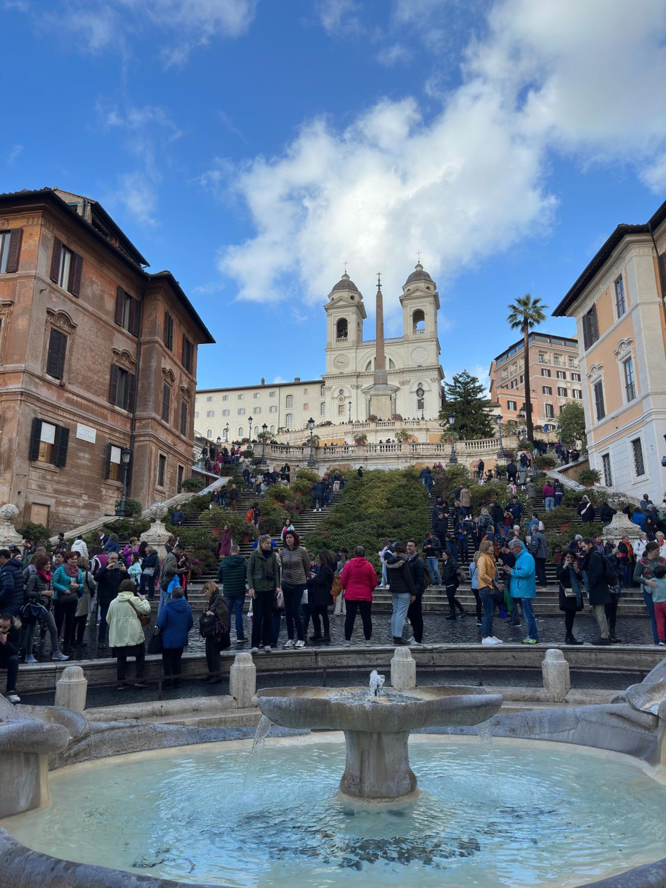 Gemelli-San Pietro-Trastevere-casa con posto auto