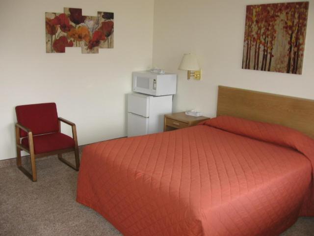 Little Bear Motel