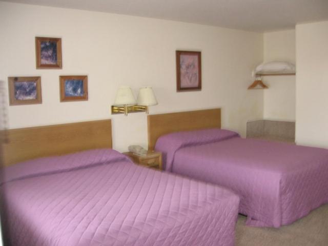 Little Bear Motel