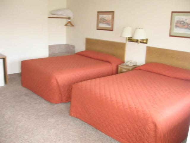 Little Bear Motel