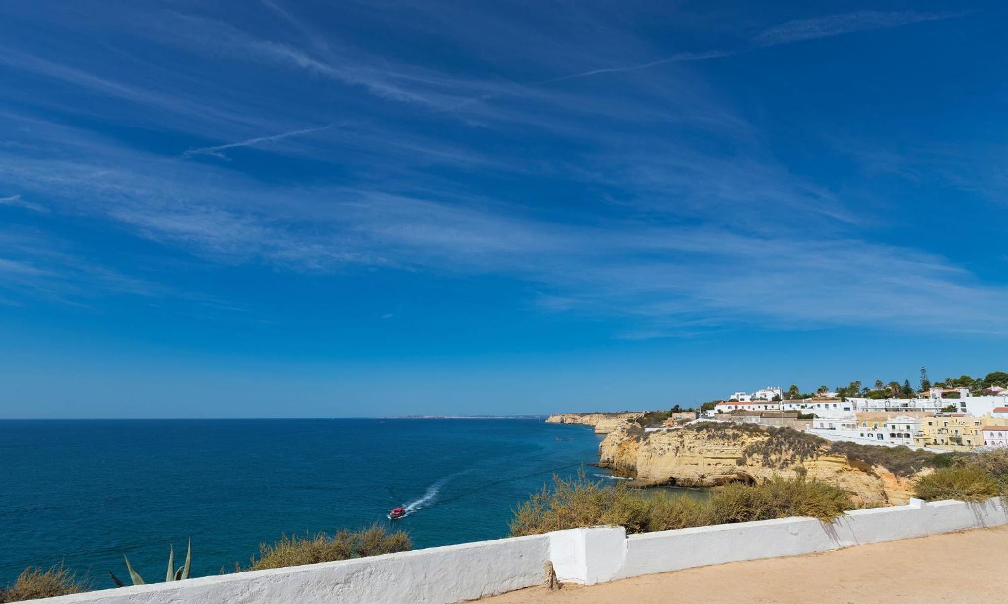 Carvoeiro Vacations - Carvoeiro -Spacious 2 bedroom appartment with pool - Monte Dourado - Property Image 13