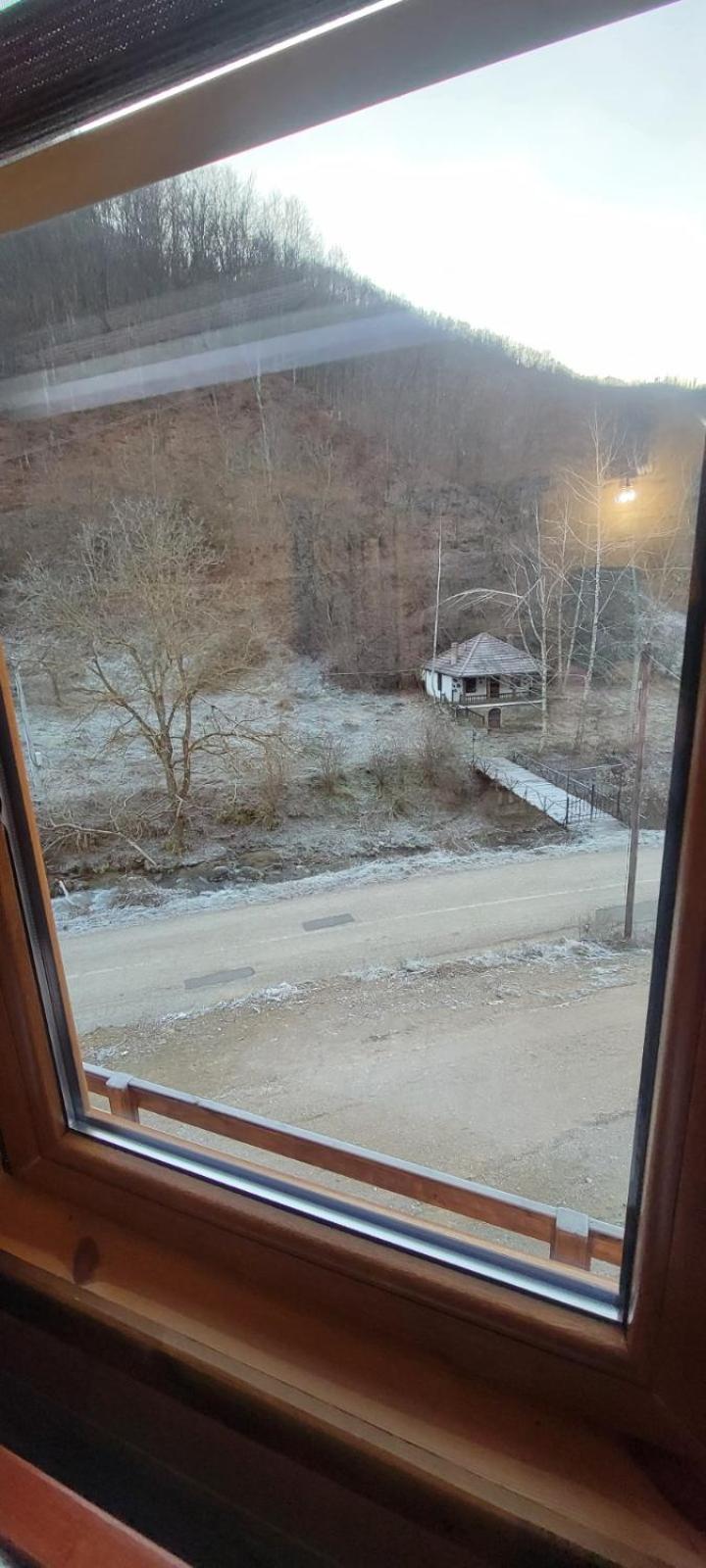 Apartmani Prica