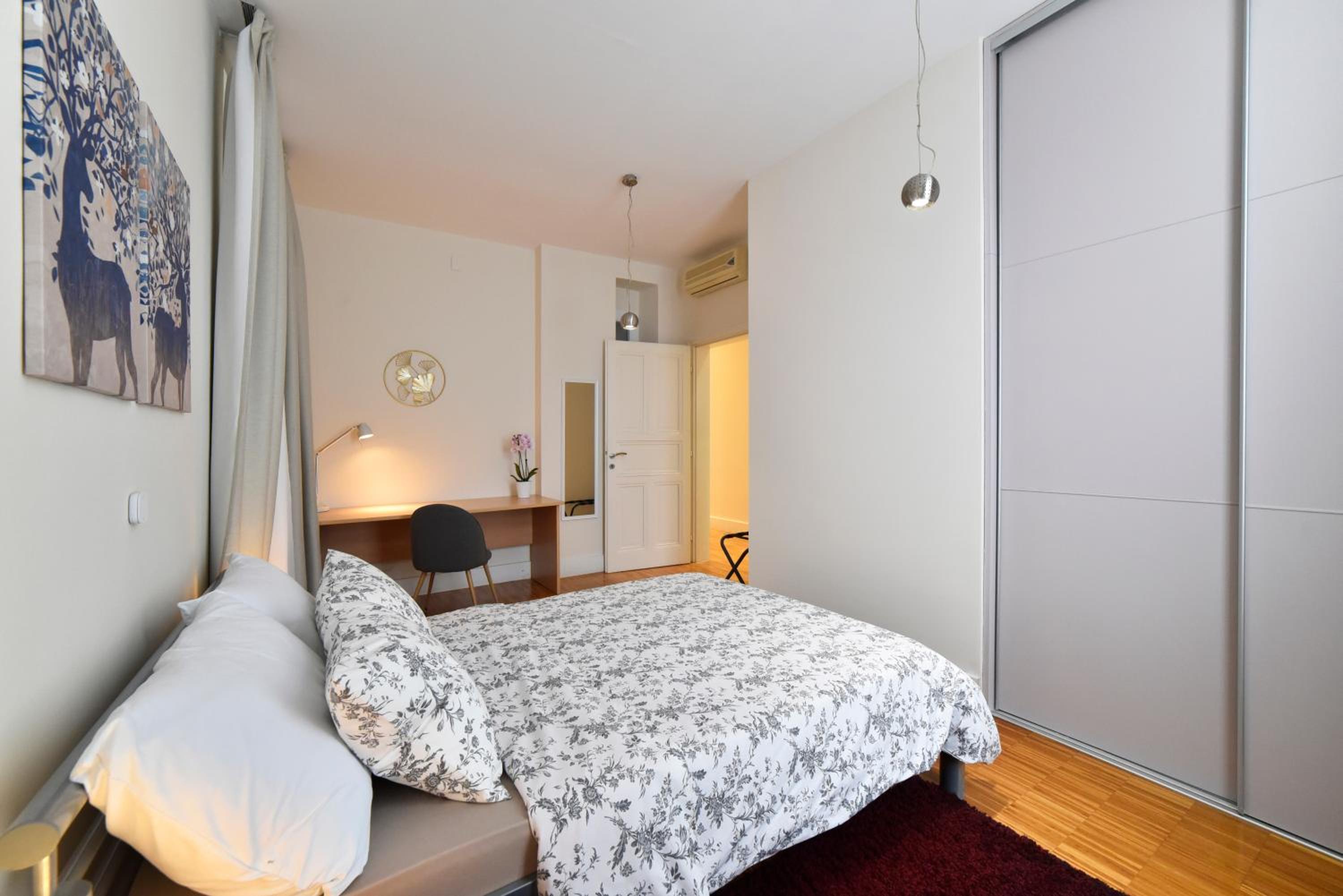 Heart and Soul apartments view 5
