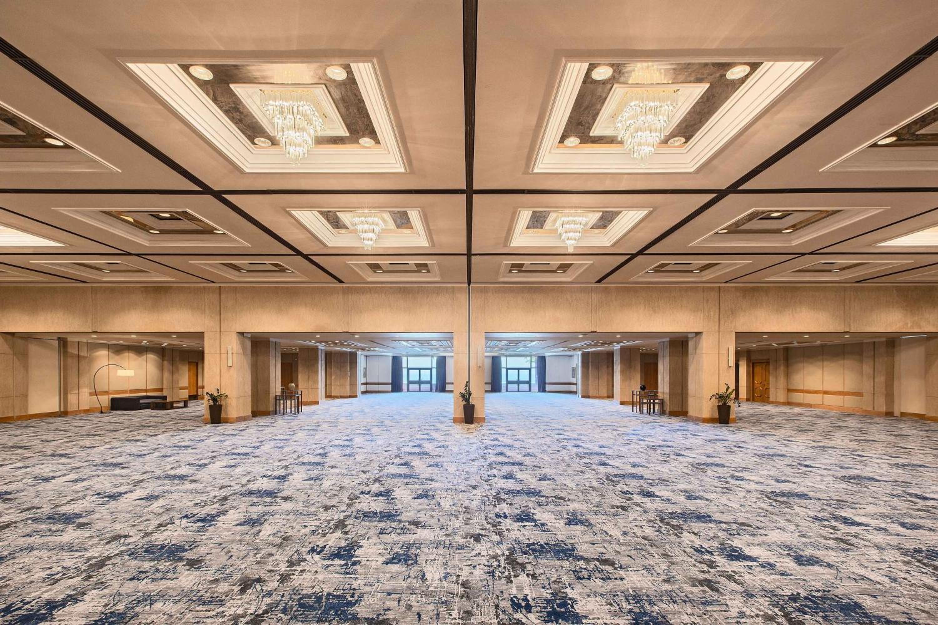 meeting & event spaces