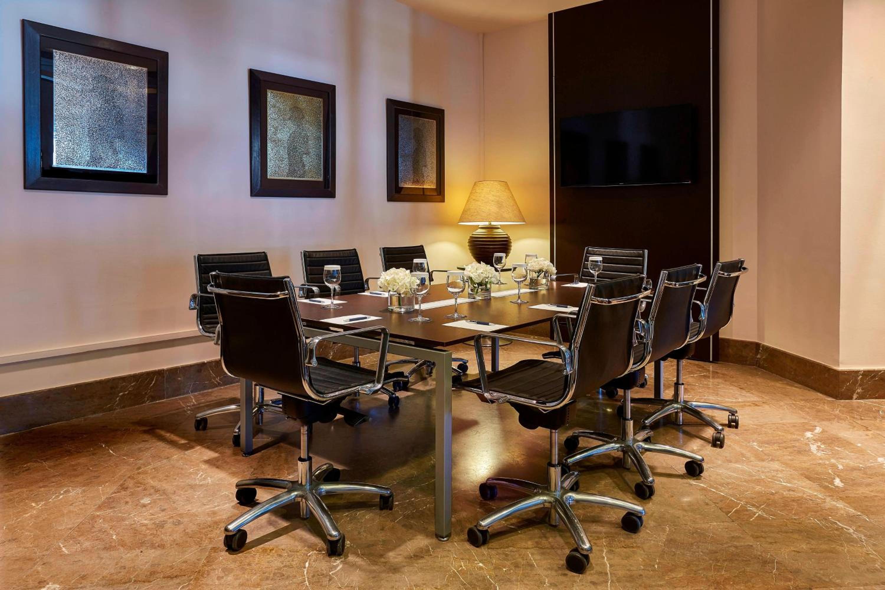 meeting & event spaces