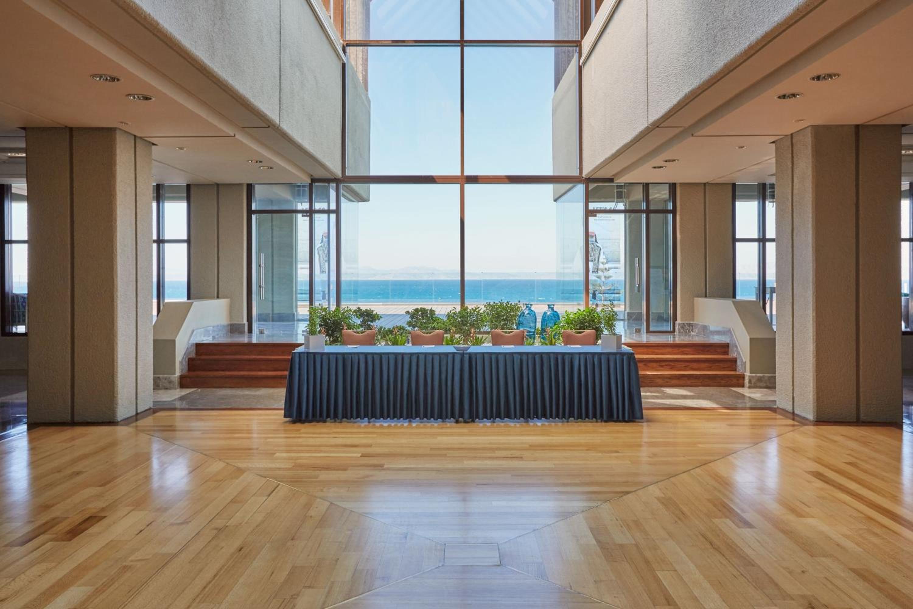 meeting & event spaces