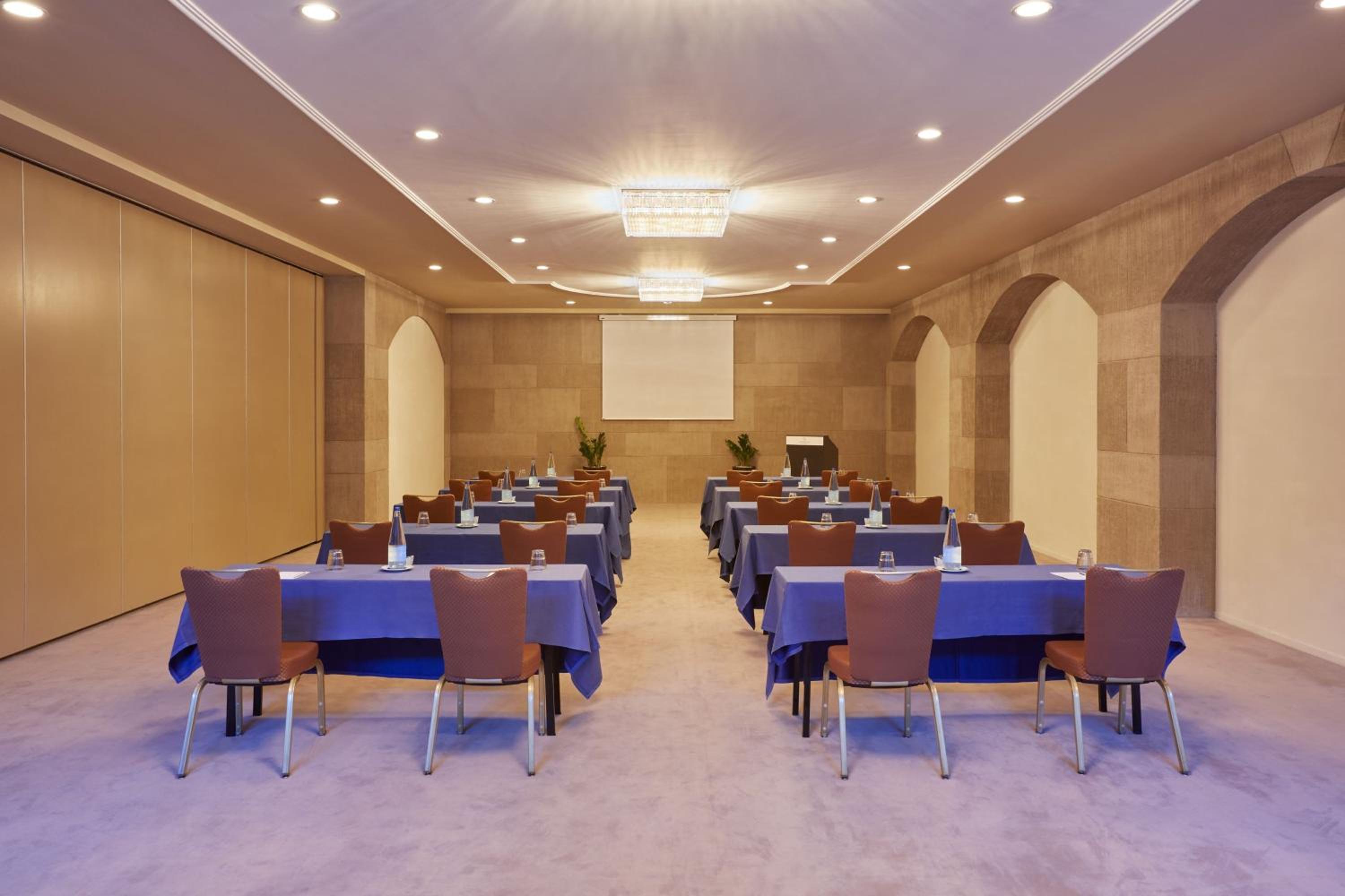 meeting & event spaces