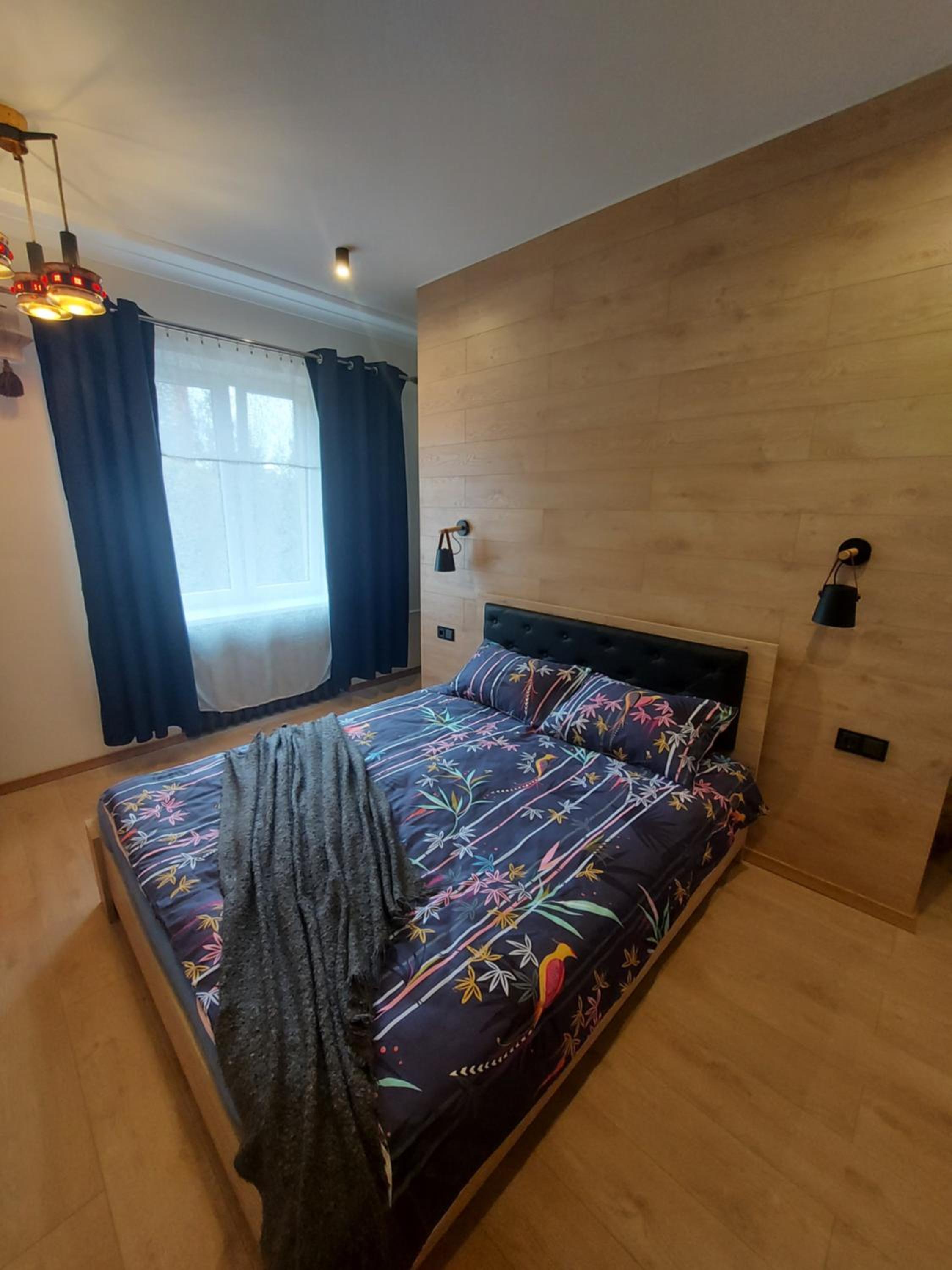 Luxury Stable 1 view 3