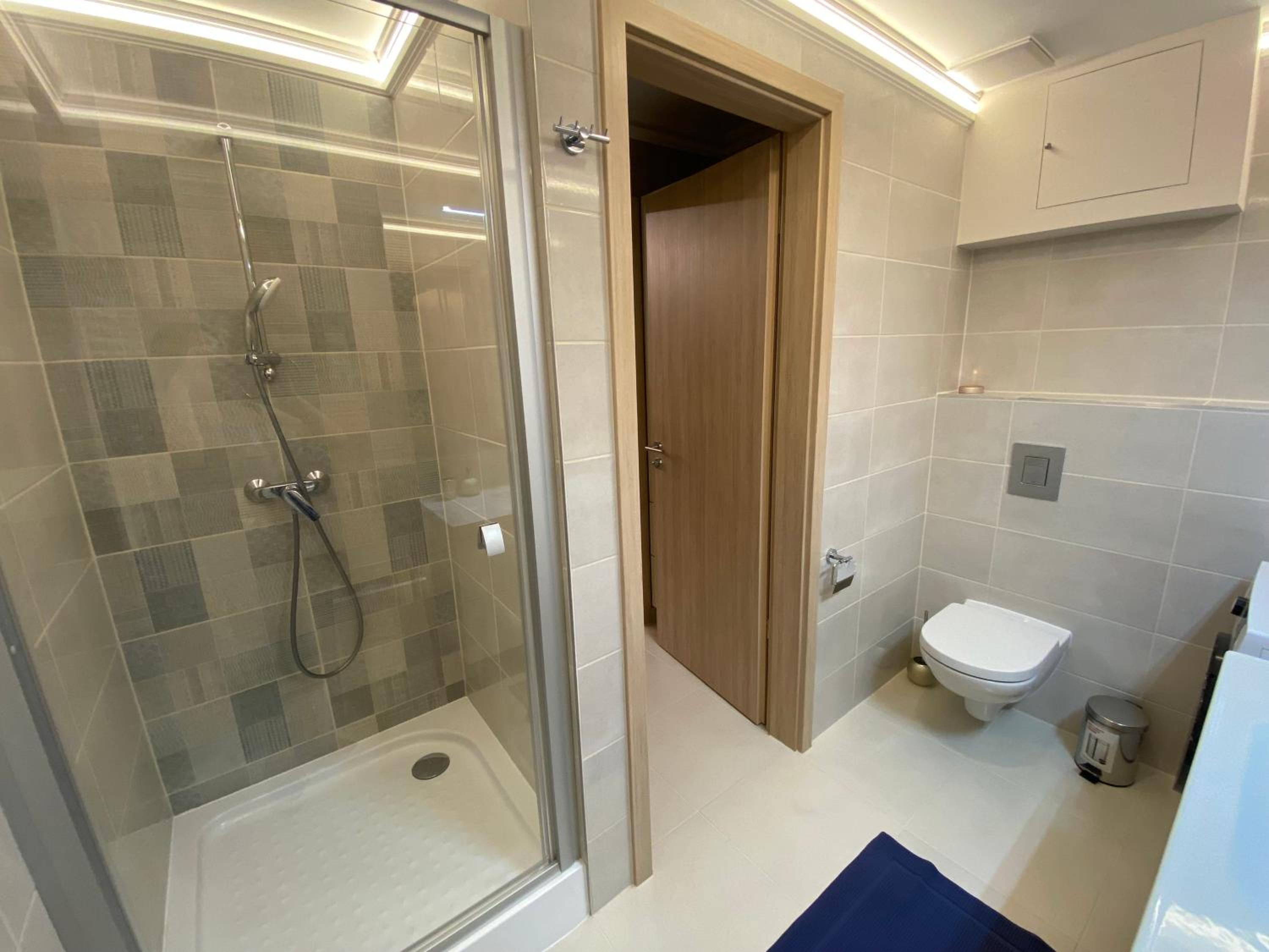 Grand Suites Central