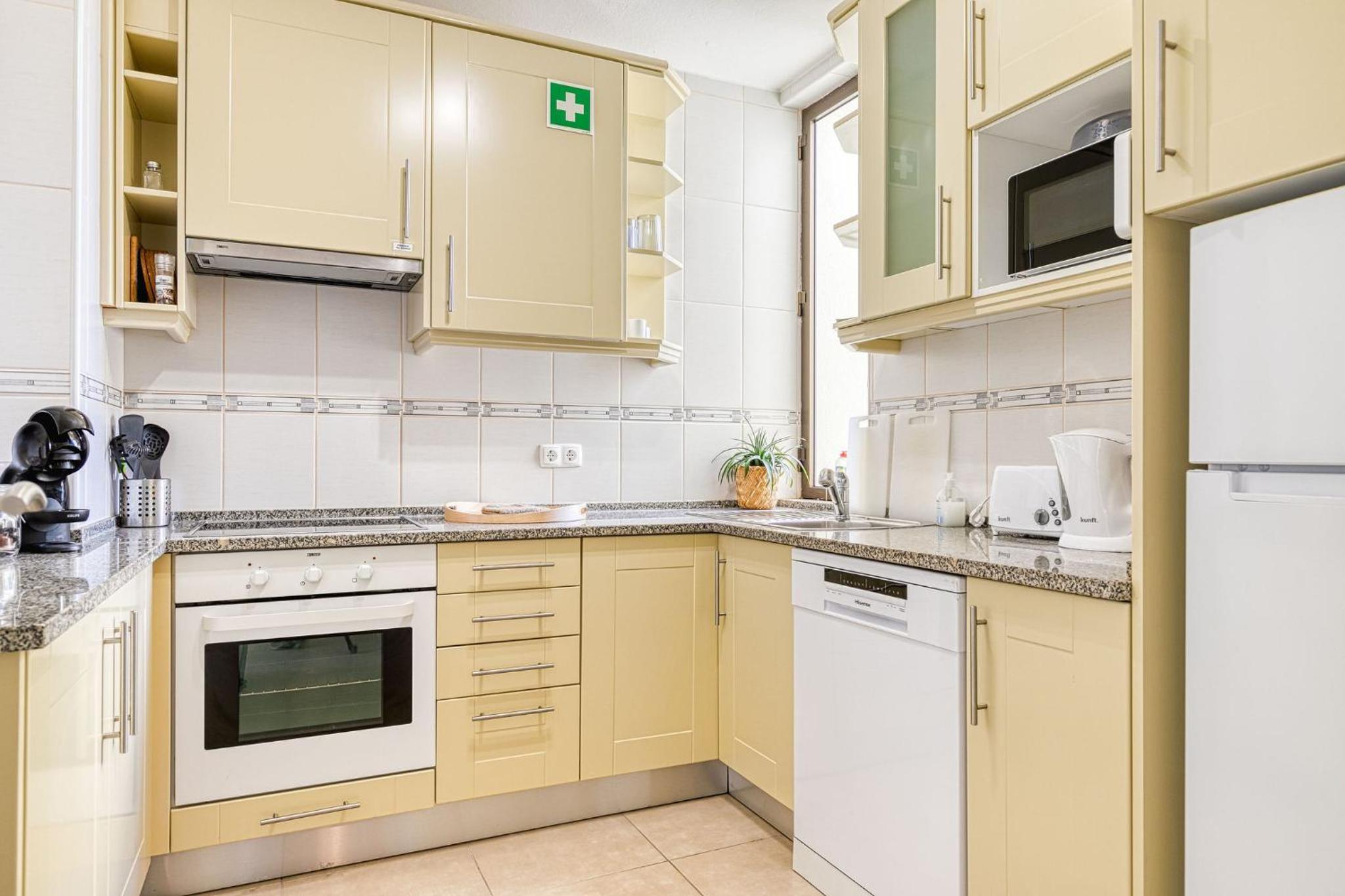 Carvoeiro Vacations - Carvoeiro -Spacious 2 bedroom appartment with pool - Monte Dourado - Property Image 35