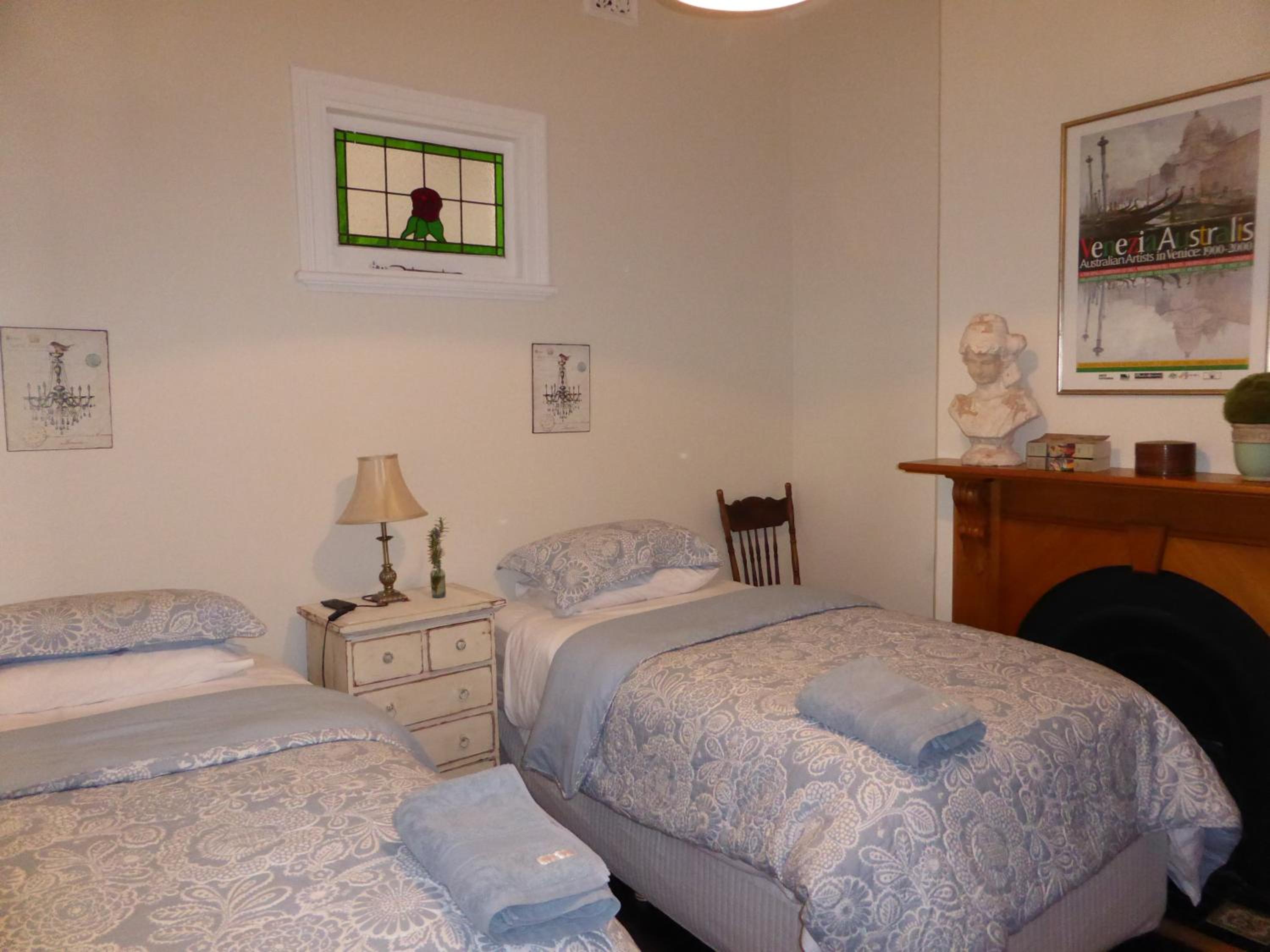 Lakeside Bed & Breakfast