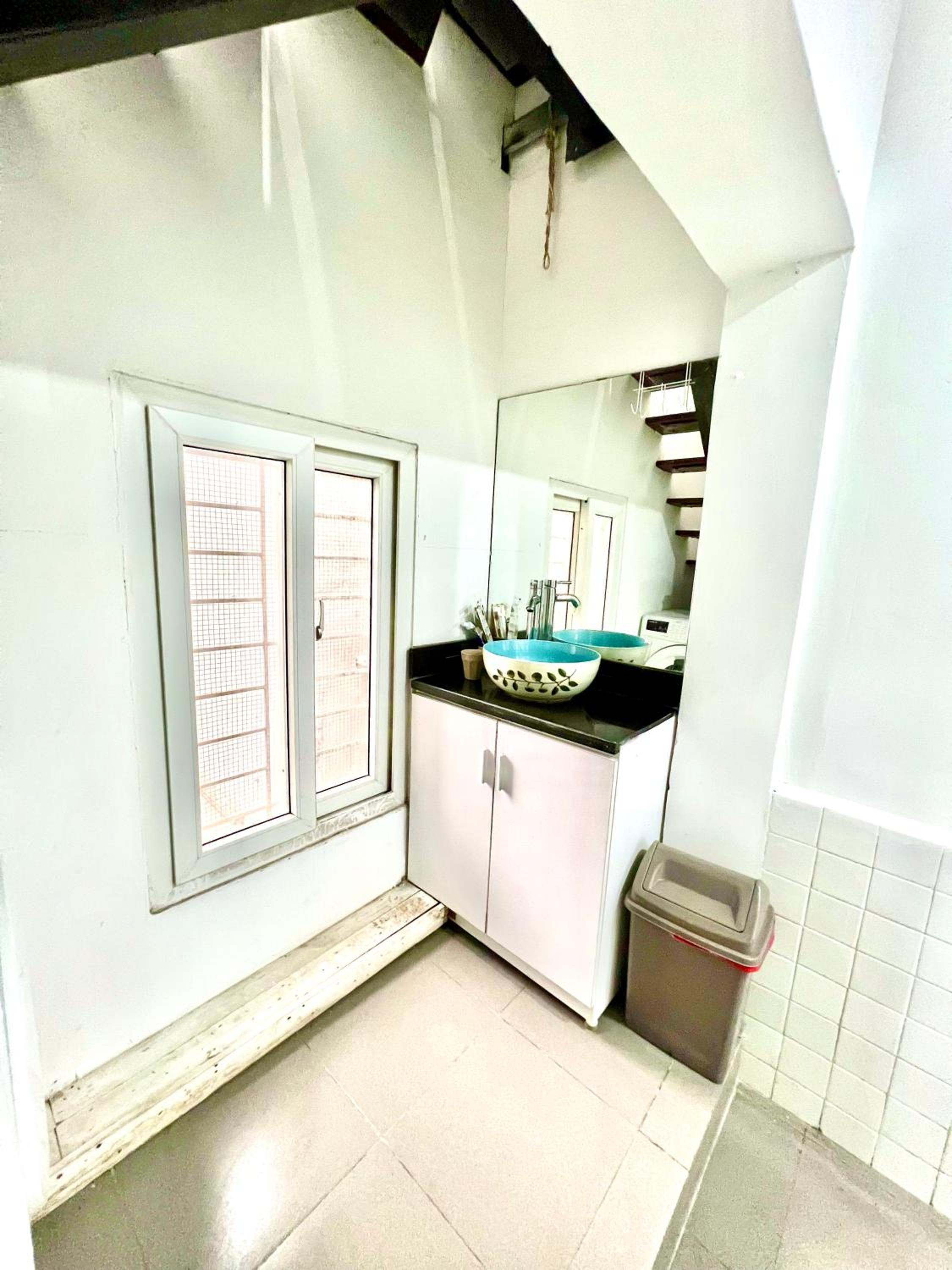Duplex WARM HANOI, 2 bedrooms, Old Quarter, 3mins to Hoan Kiem Lake