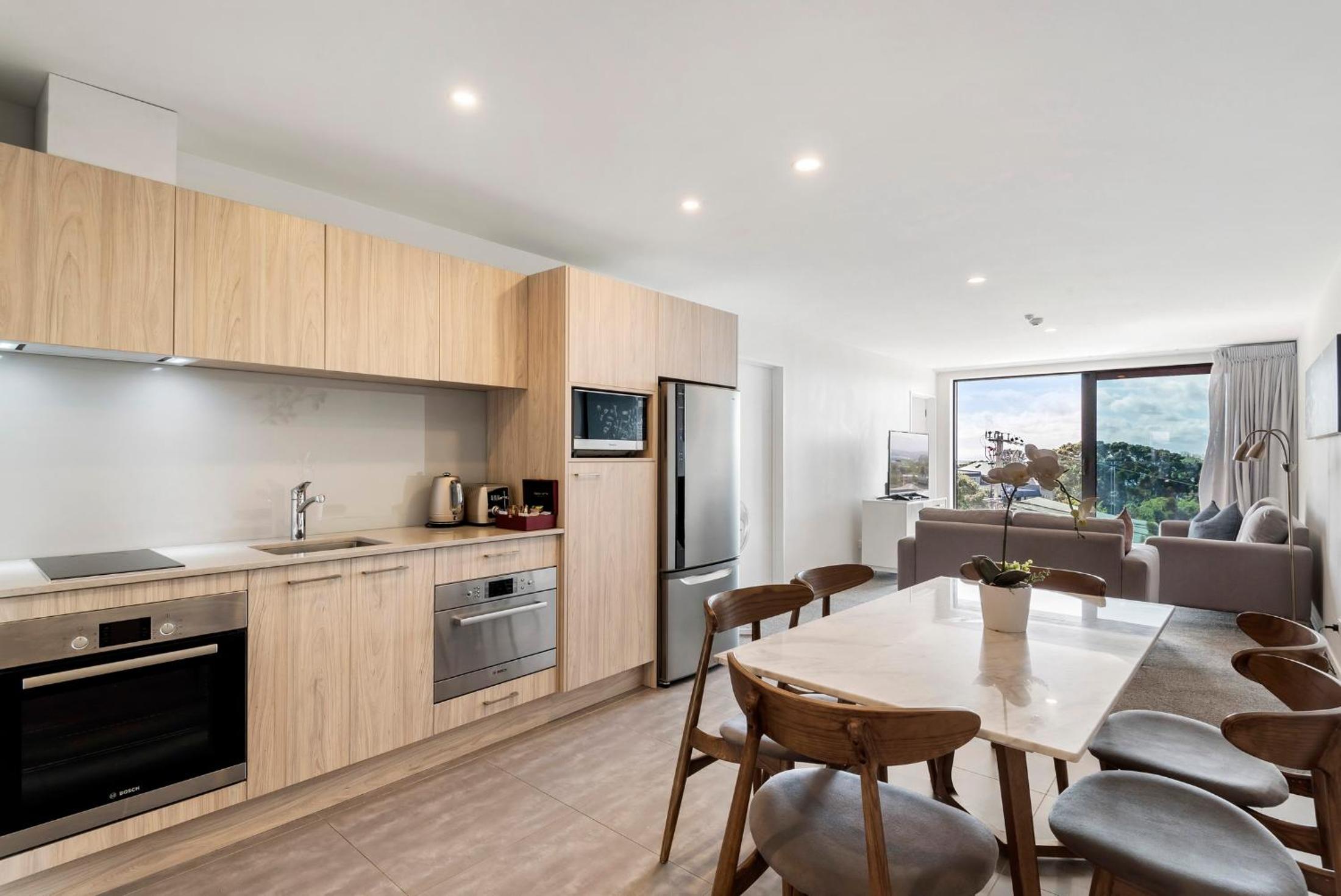 FERNZ Motel & Apartments Birkenhead