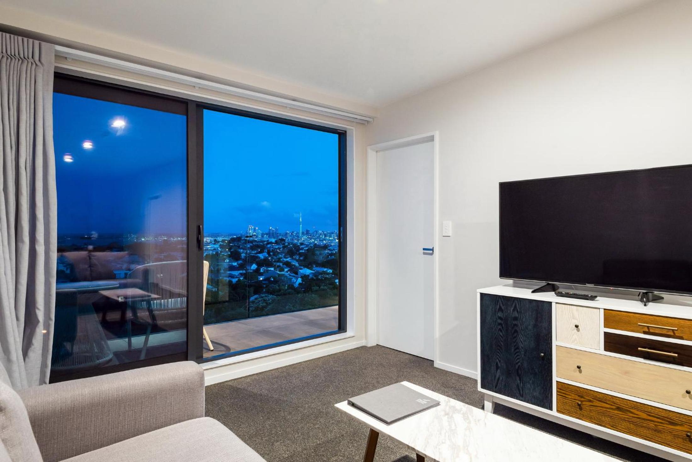 FERNZ Motel & Apartments Birkenhead