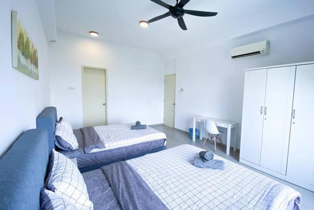 SEAVIEW! BIG&KID swimming pool Atlantis Comfy 4-10pax 5 mins to Jonker & town photo 6