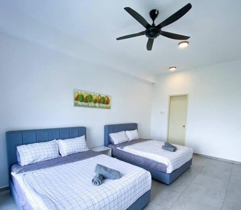 SEAVIEW! BIG&KID swimming pool Atlantis Comfy 4-10pax 5 mins to Jonker & town photo 5