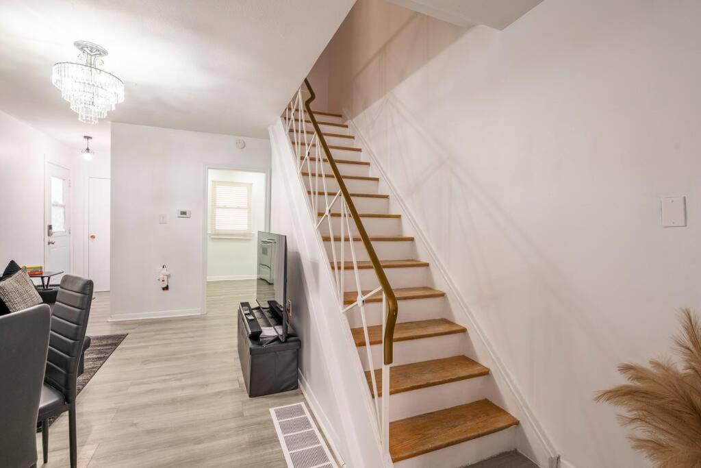 Harmony Home Near University of Waterloo
