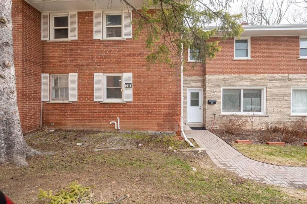Harmony Home Near University of Waterloo
