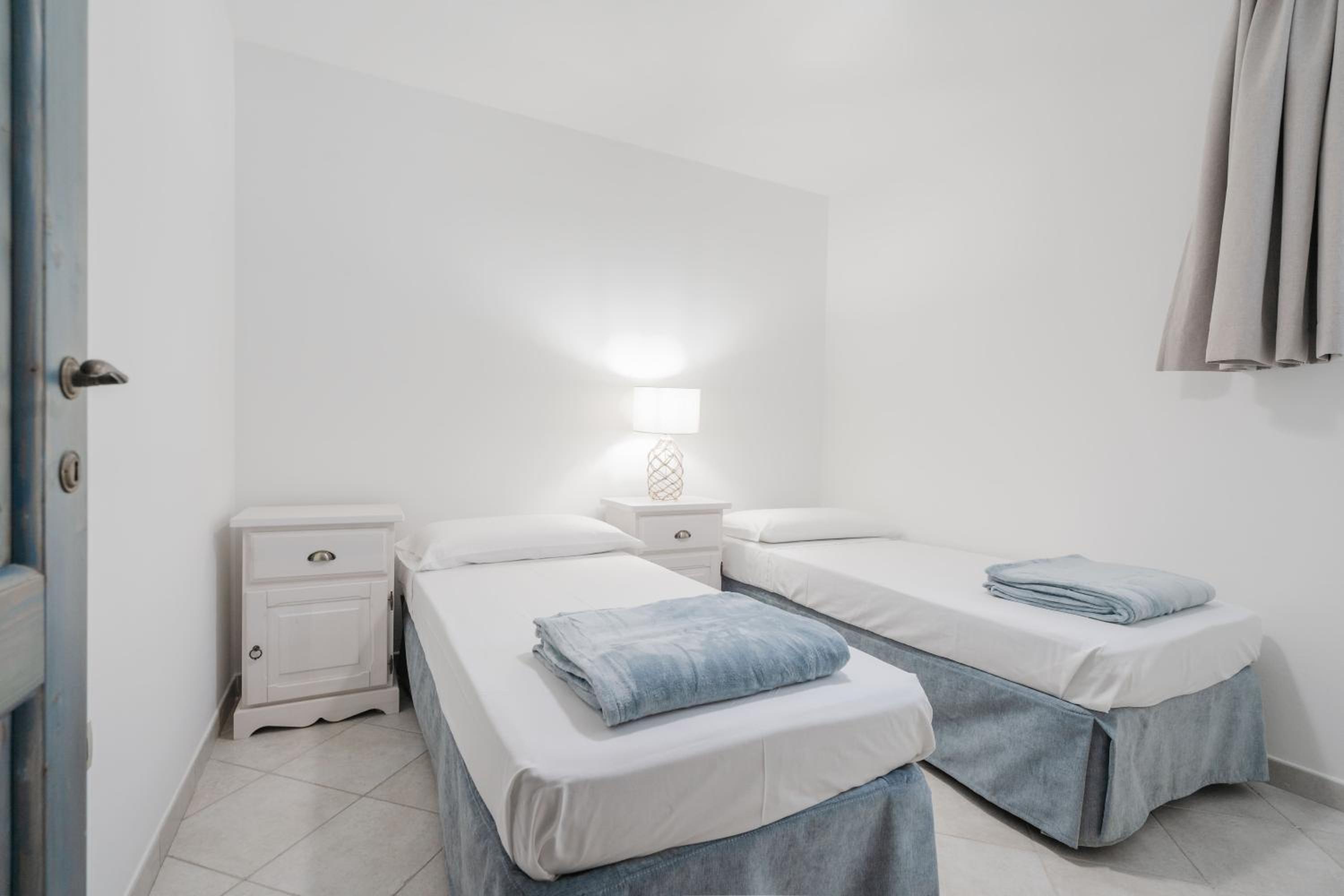 DOMUS VILLA LORY Castiadas Cala Sinzias beach with swimming pool