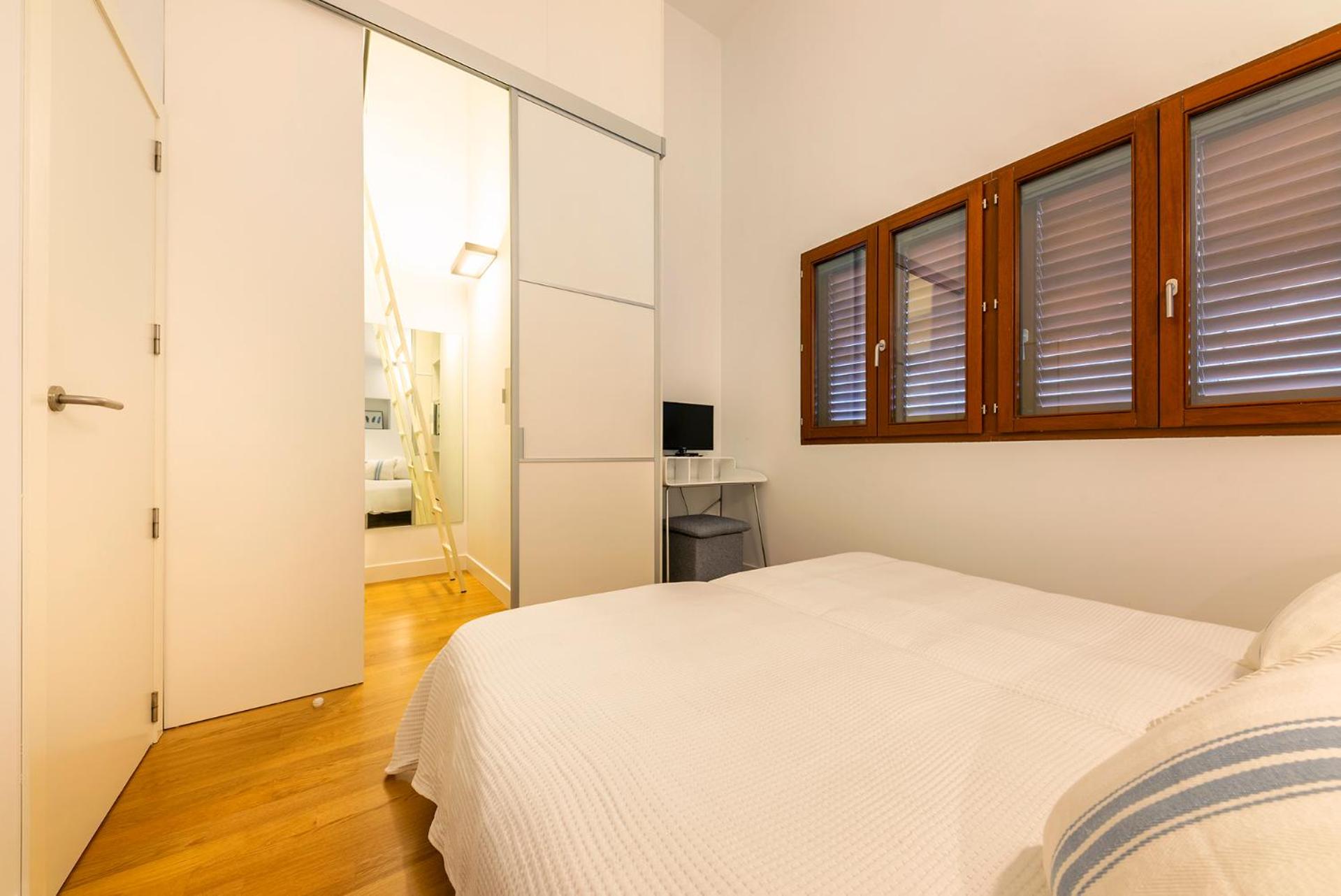 Apartamentos Alicante Centro by Renthas