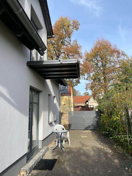Ferienhaus Ferienwohnung Potsdam DieGaLerie am Schlosspark Marquardt