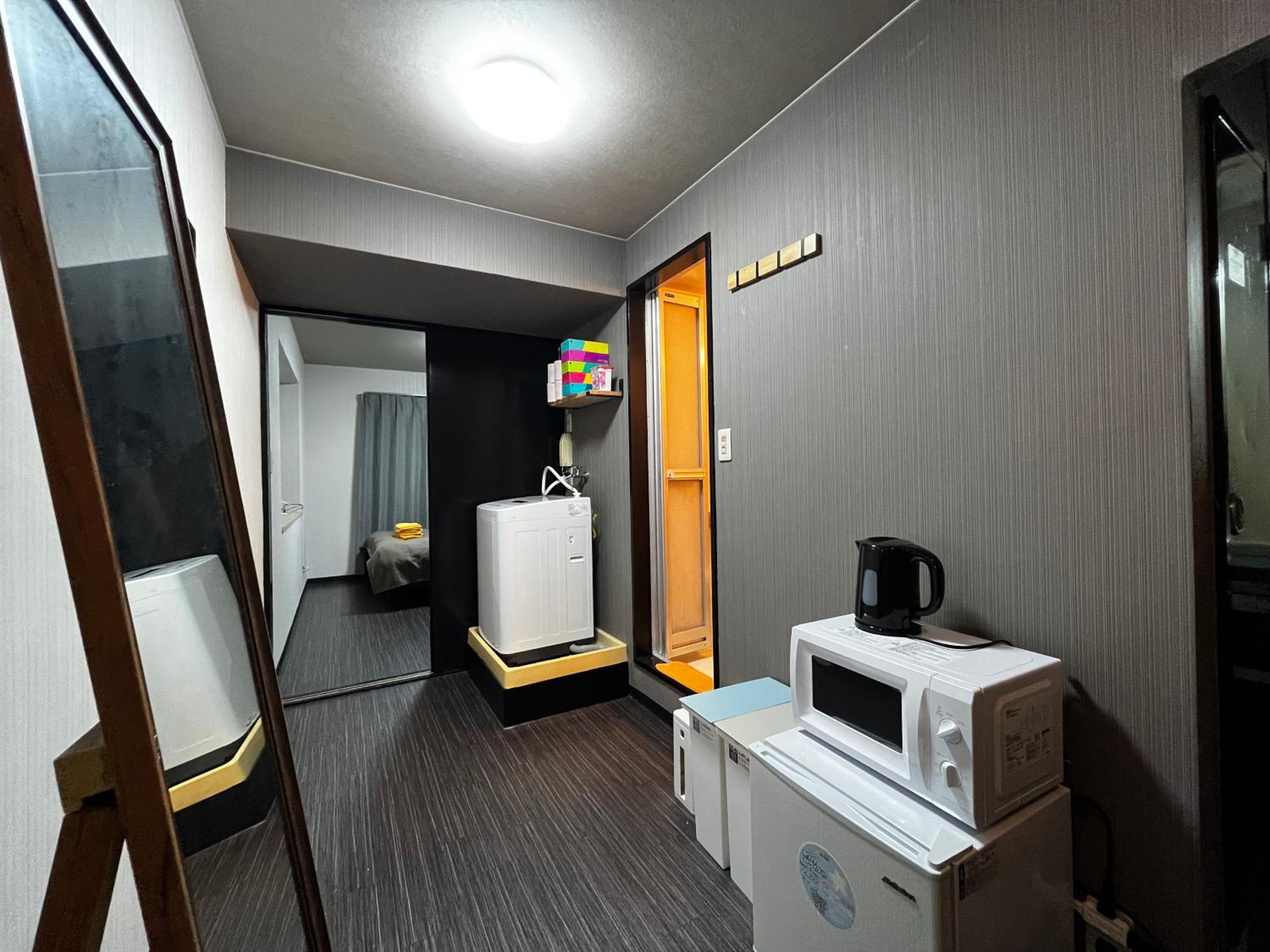 YOSHINO HOUSE!! Central Shinjuku Okubo Stay - Comfortable & Convenient