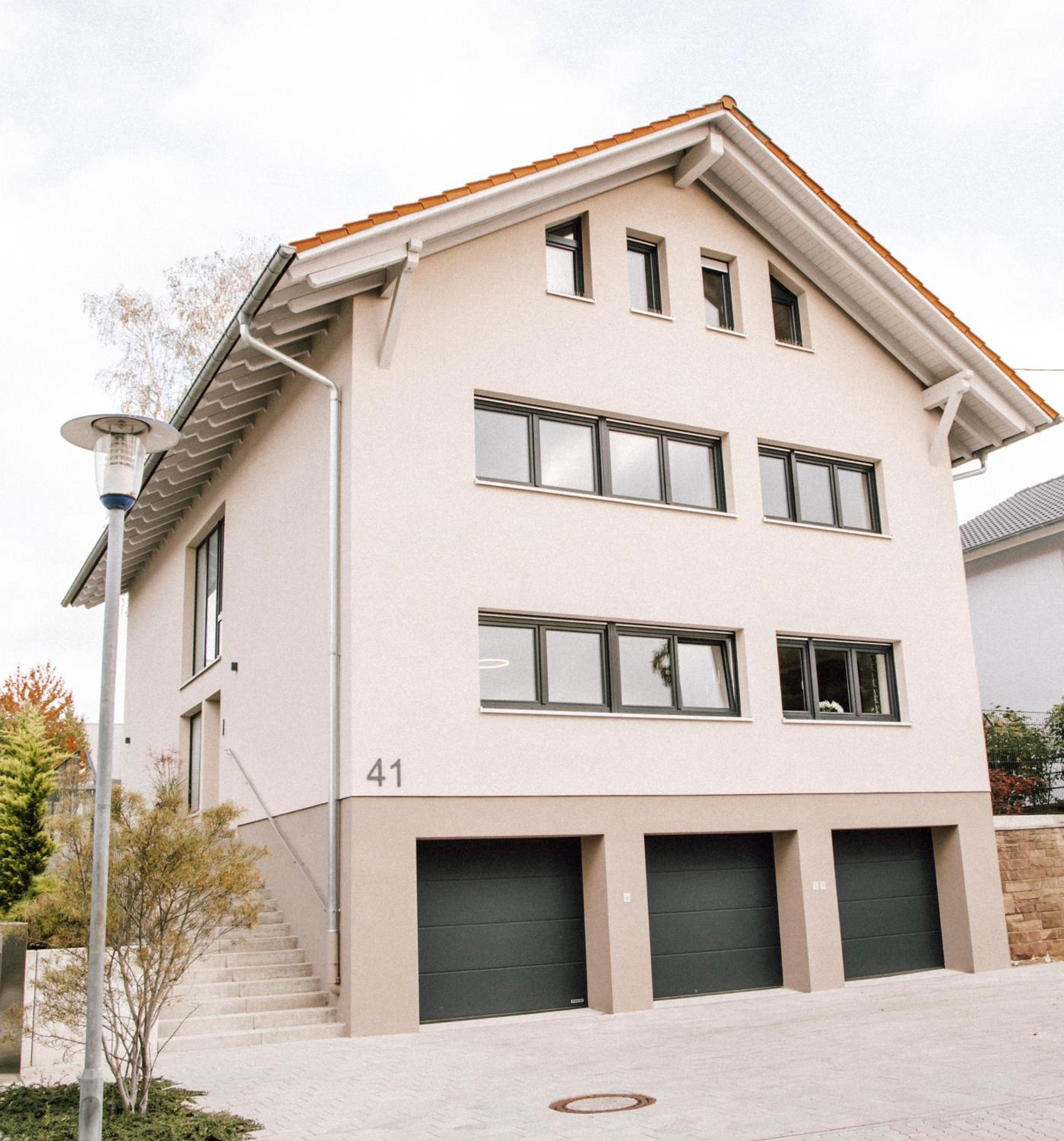 Blumen(t)raum - Ferienwohnung in Karlsruhe