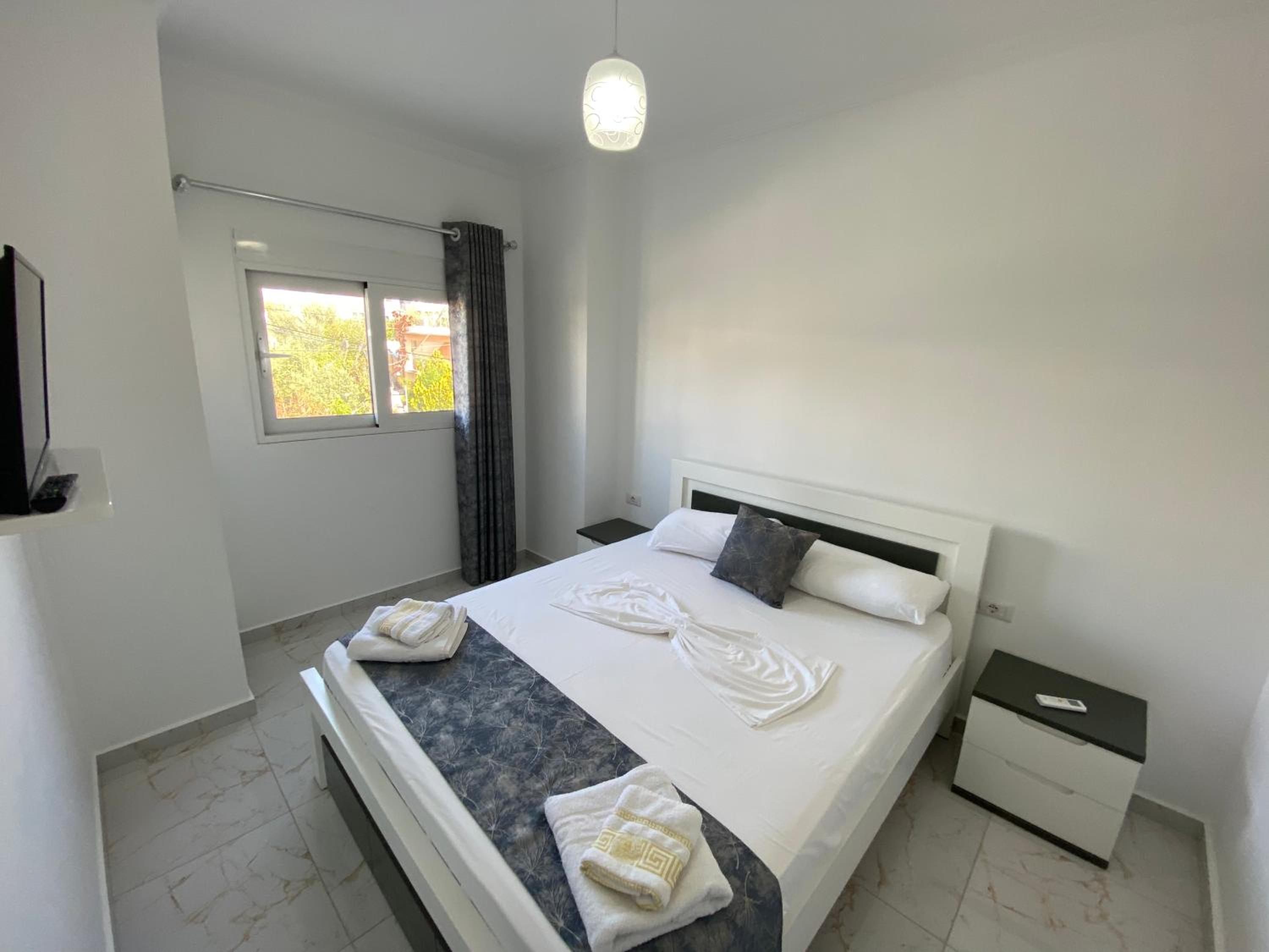 Eos ApartHotel