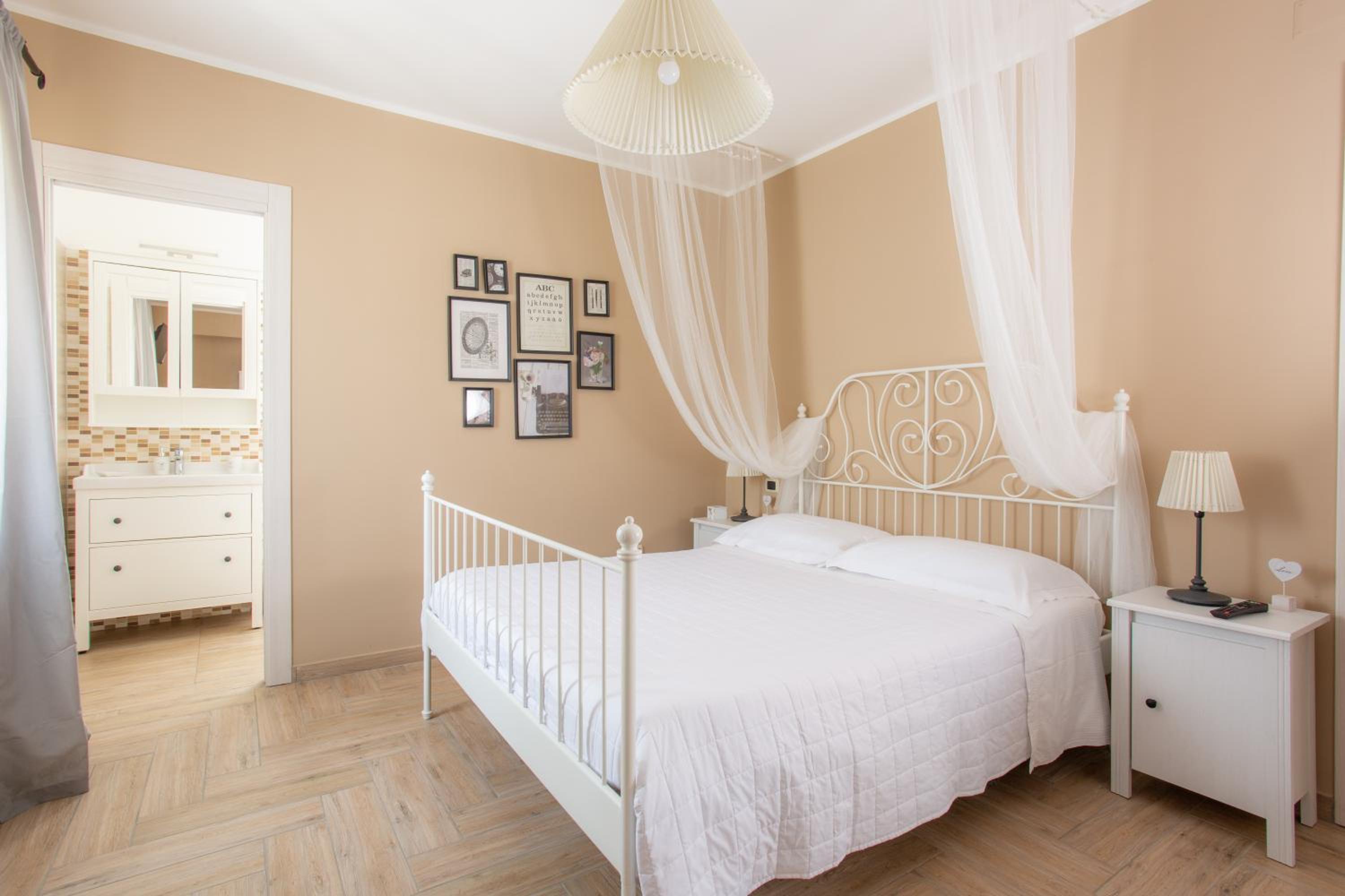 Villa Santoro al Paradiso Verde, Villa intera con Piscina