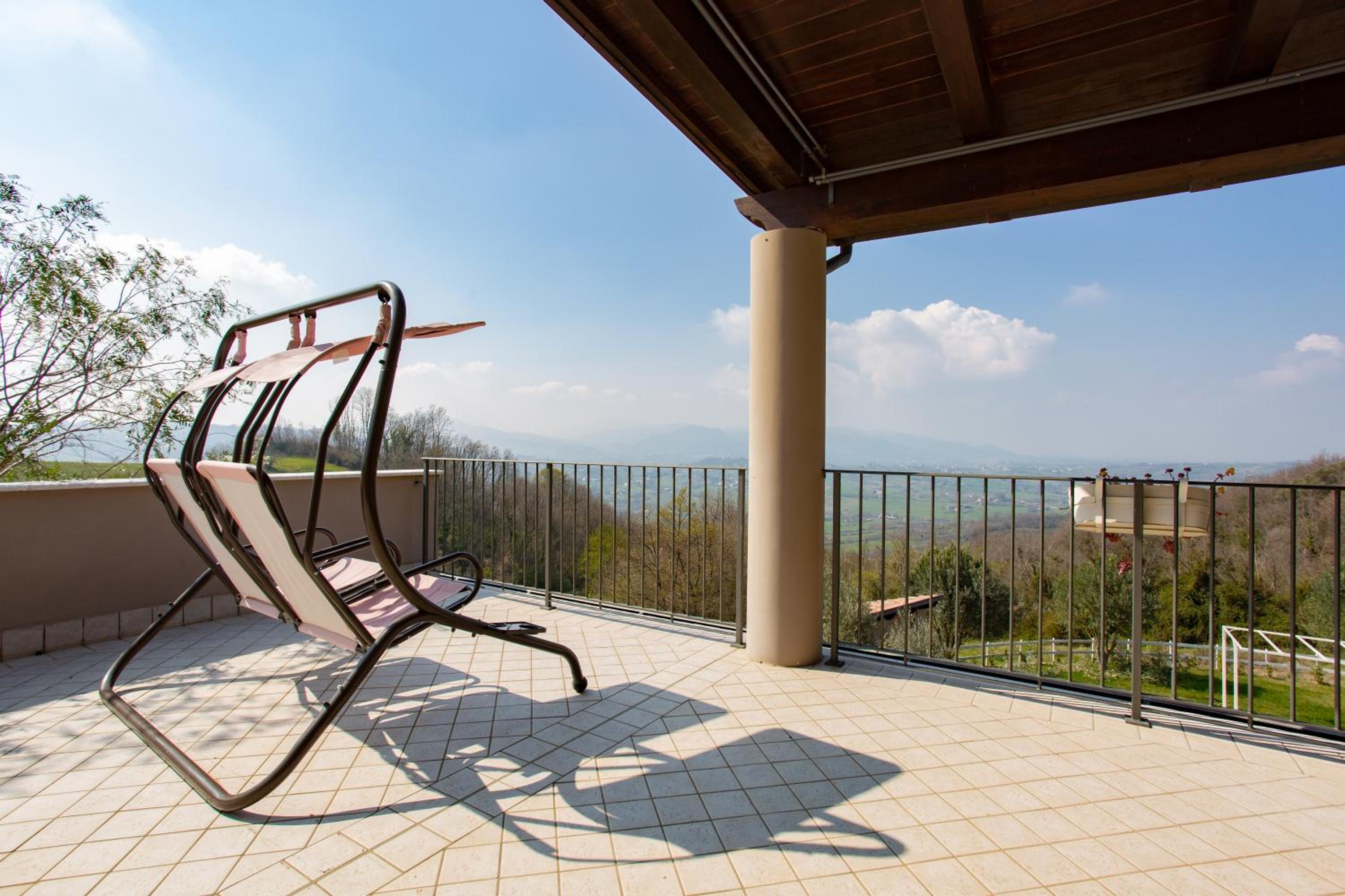 Villa Santoro al Paradiso Verde, Villa intera con Piscina