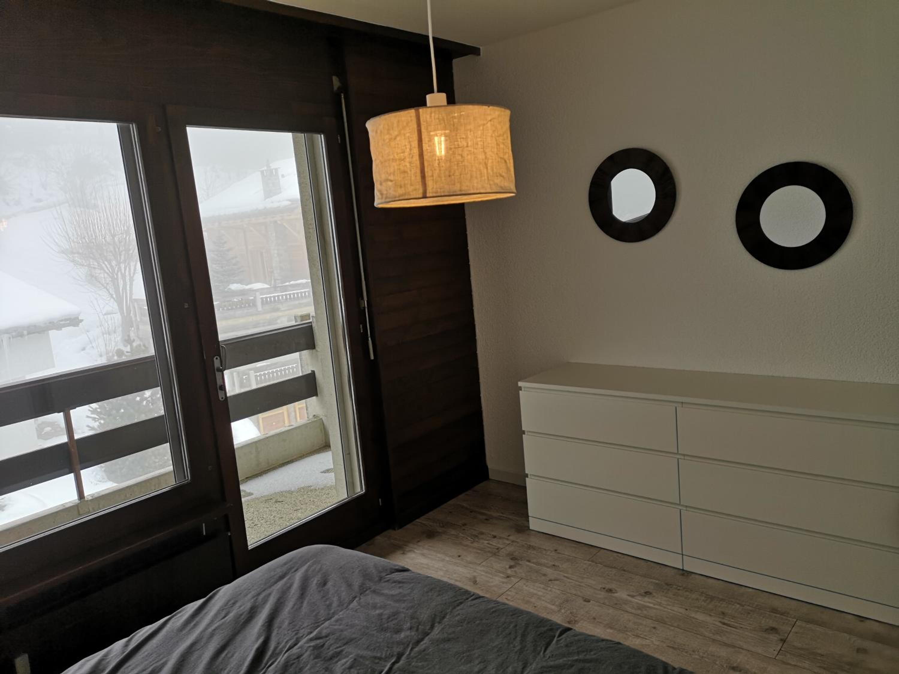 Appartement proche remontées refait à neuf