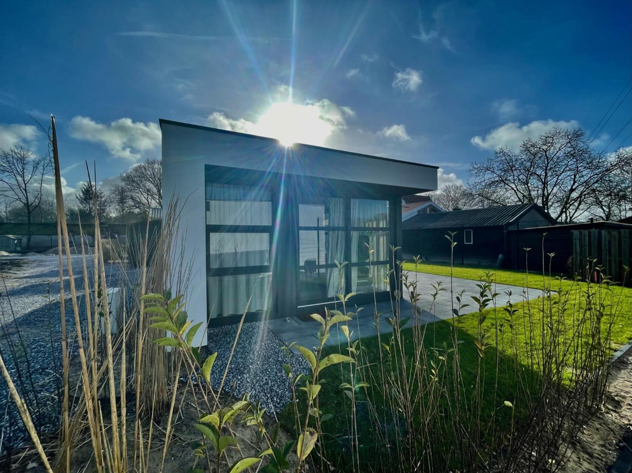 Edelhert, moderne en comfortabele vakantiewoning met hottub! view 2