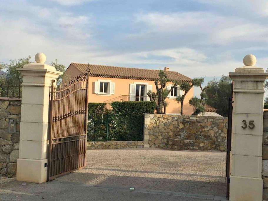 Villa Ty Laouen- villa confort avec piscine et jacuzzi- Parc -Opio-Valbonne